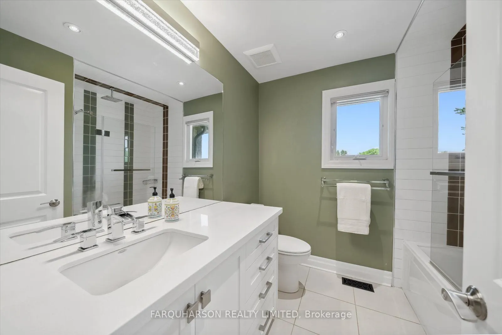 23 Silver Spring Crescent