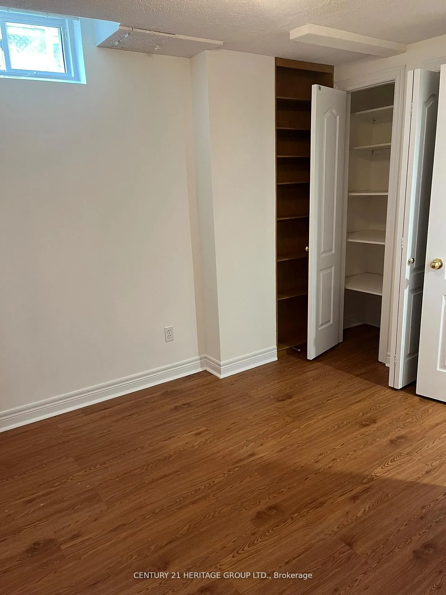 17 English Oak Drive, #Bsmt