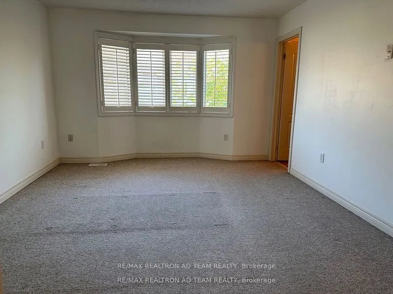15 Latitude Lane