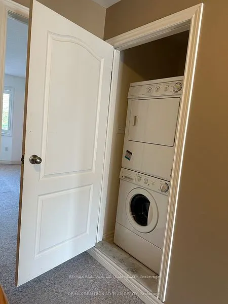 15 Latitude Lane
