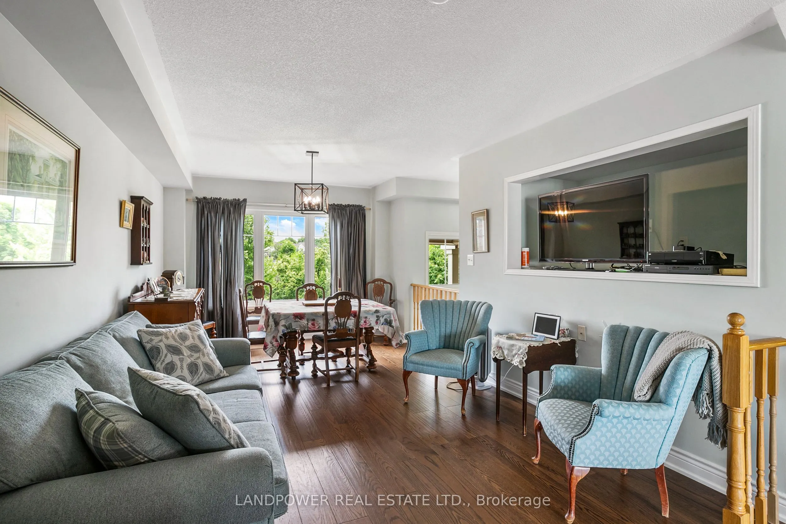 73 Baker Hill Boulevard