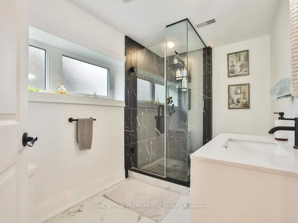 995 Canal Road