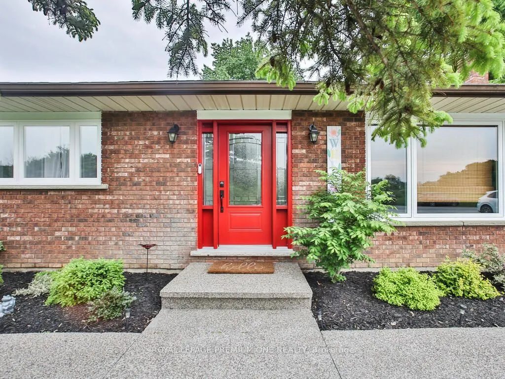 995 Canal Road