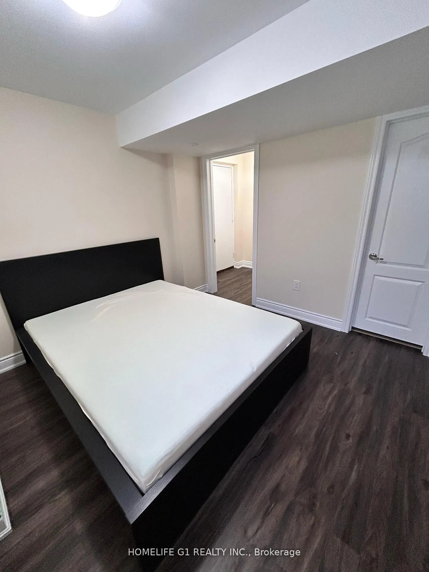 45 DAME GRUEV Drive