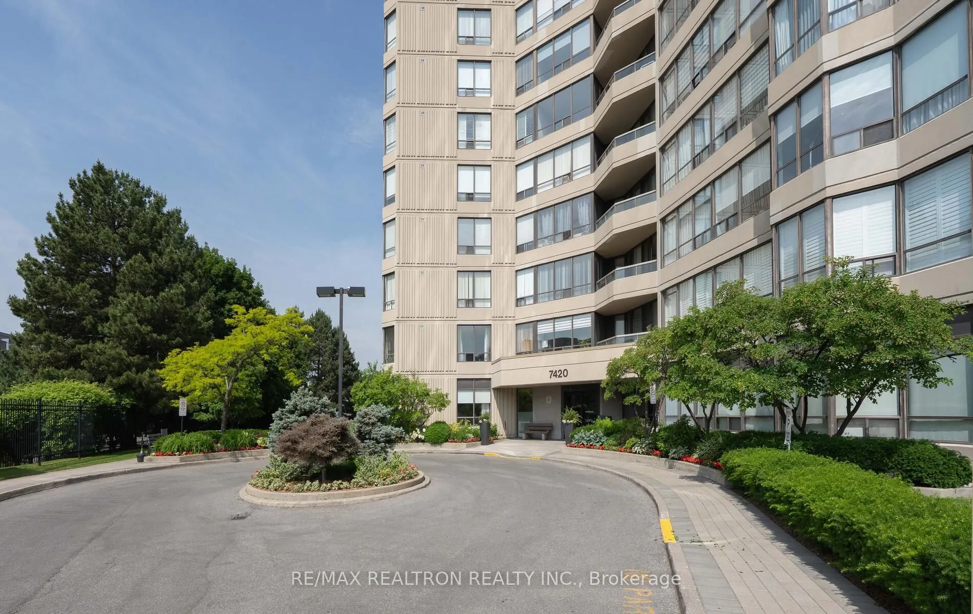 7420 Bathurst Street, #1103
