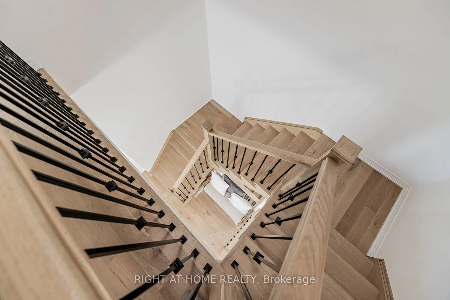 236 Bellefond Street