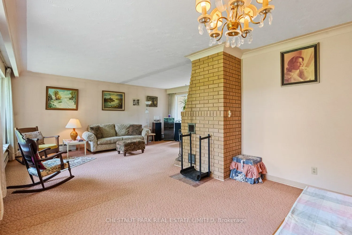 2 Gallacher Avenue