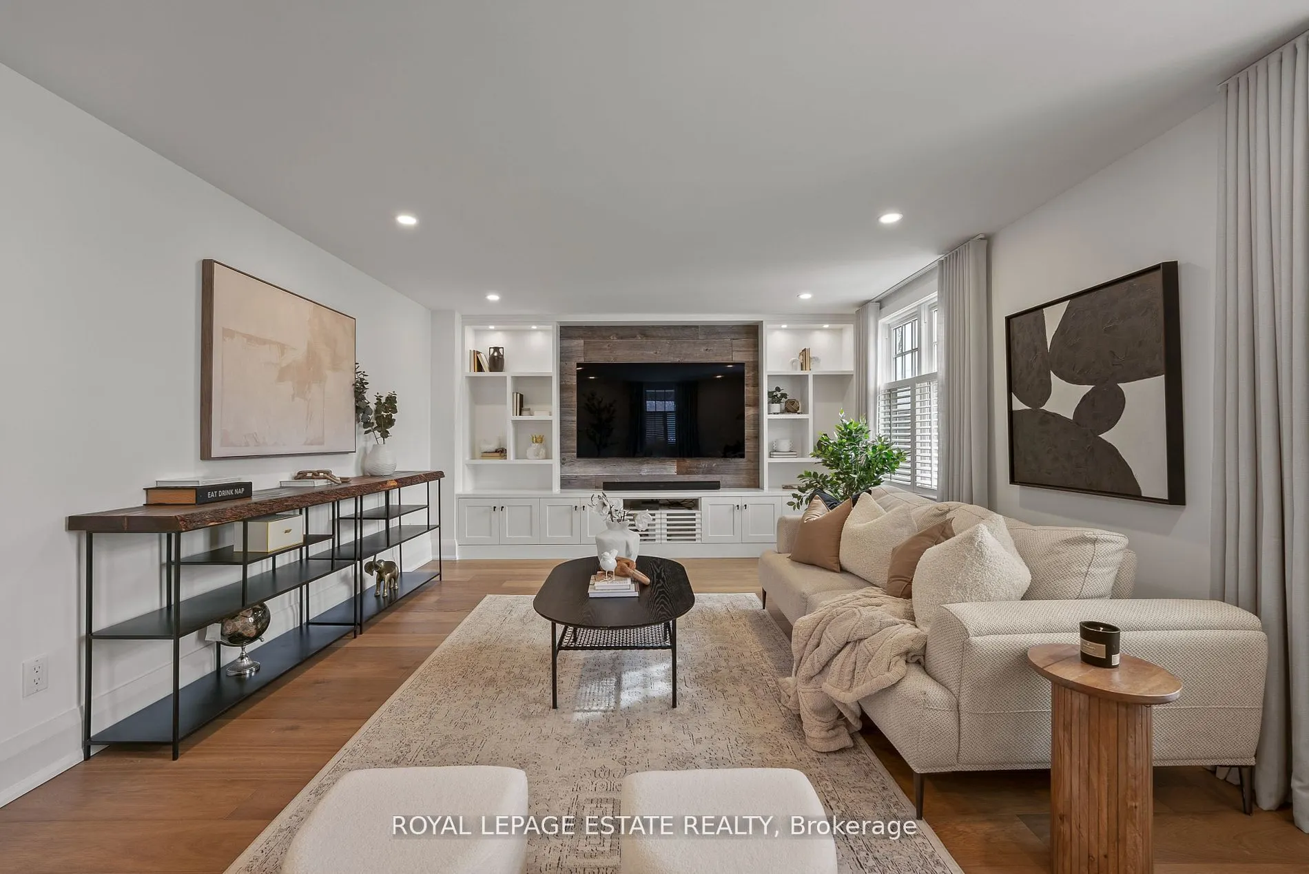 6641 Main Street