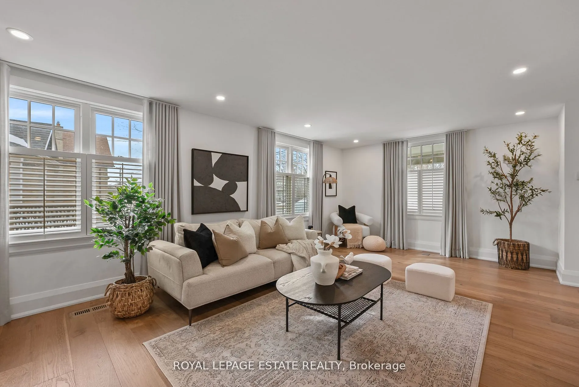 6641 Main Street