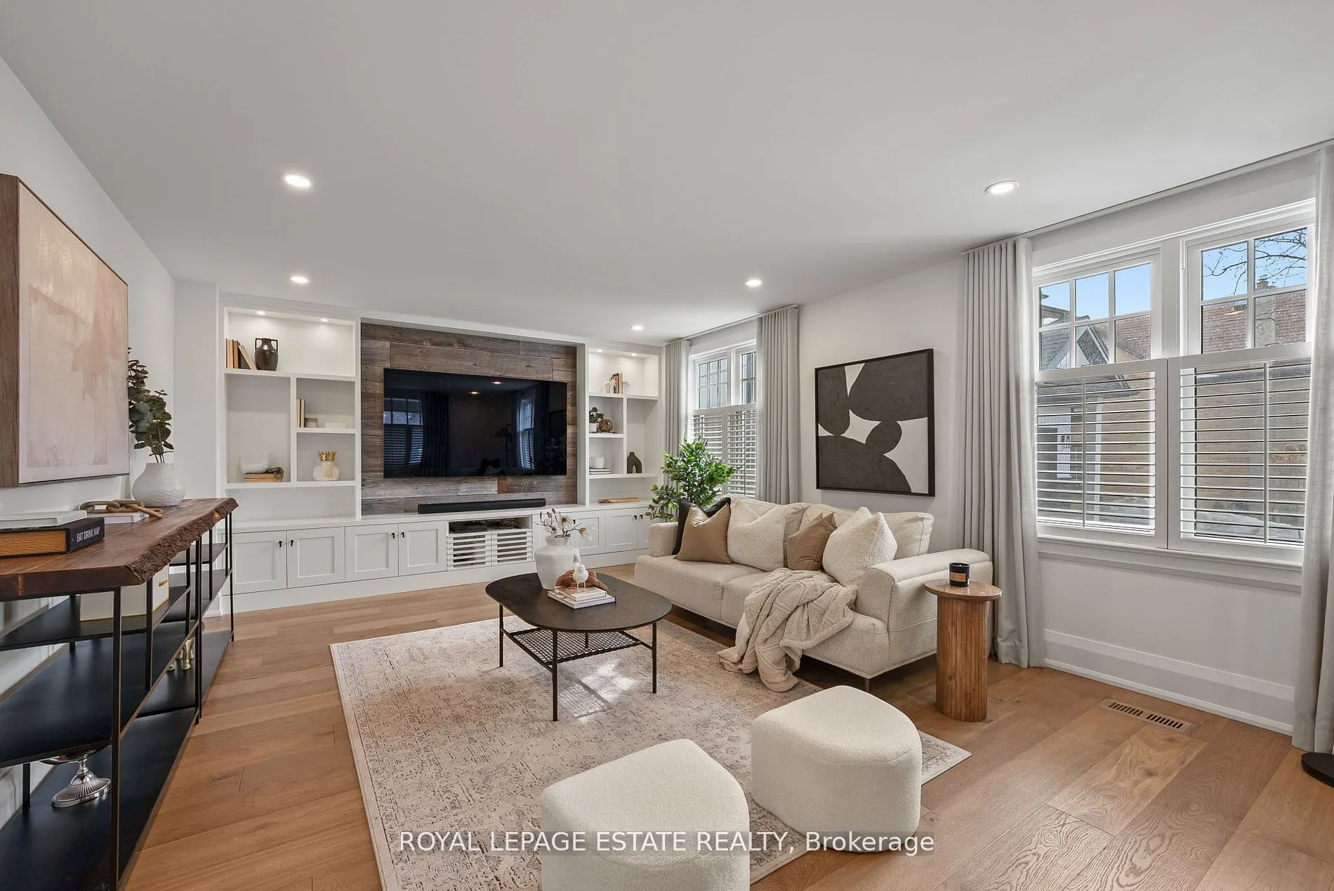 6641 Main Street