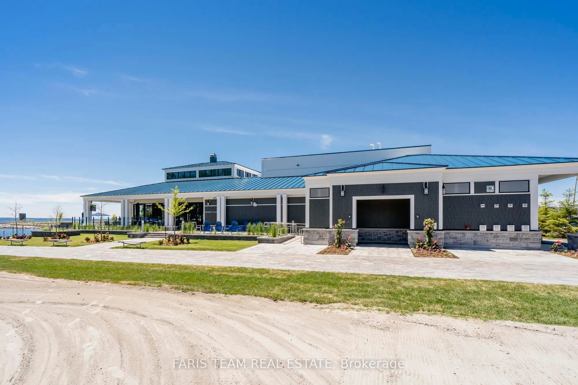 241 Sea Ray Avenue, #305