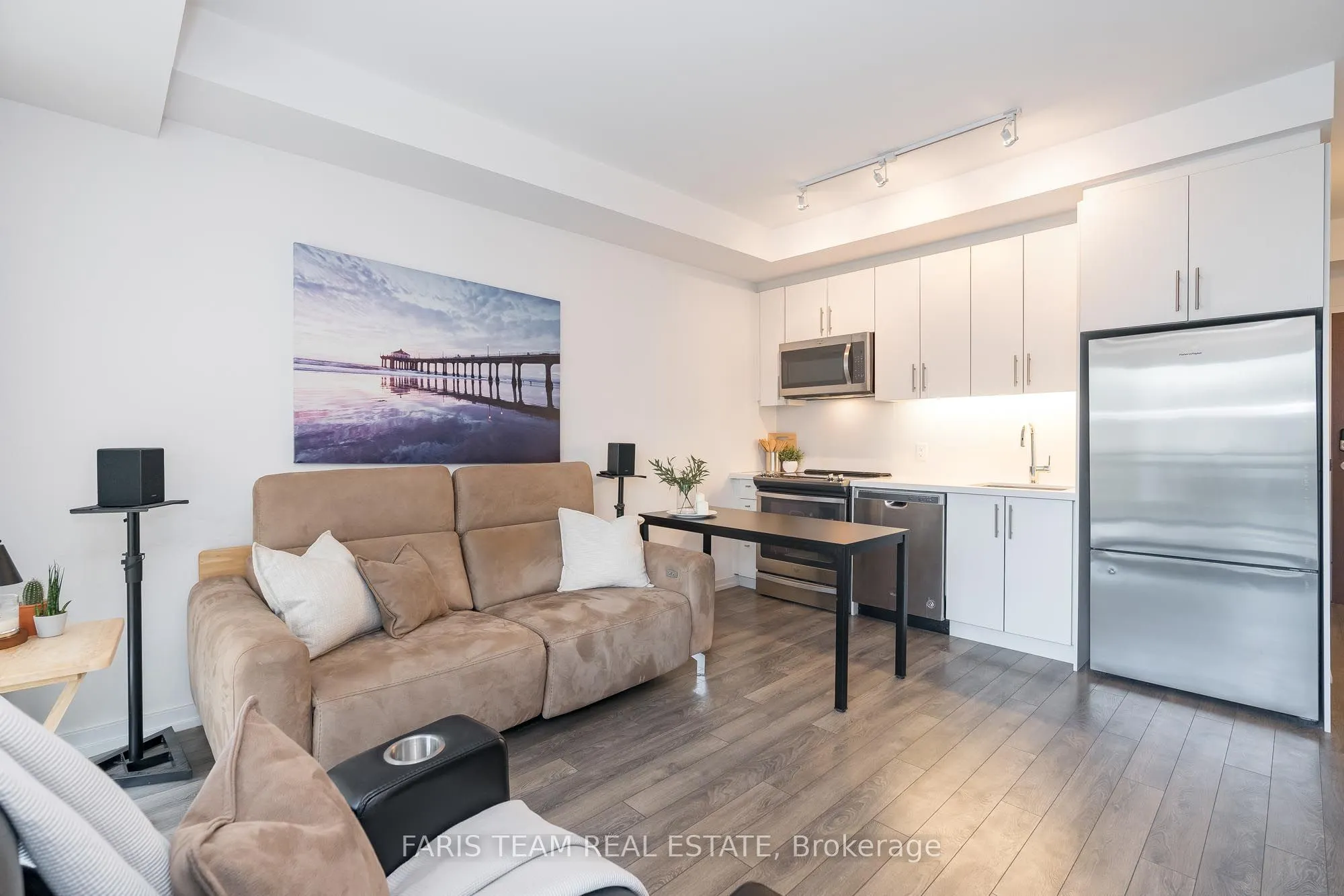 241 Sea Ray Avenue, #305