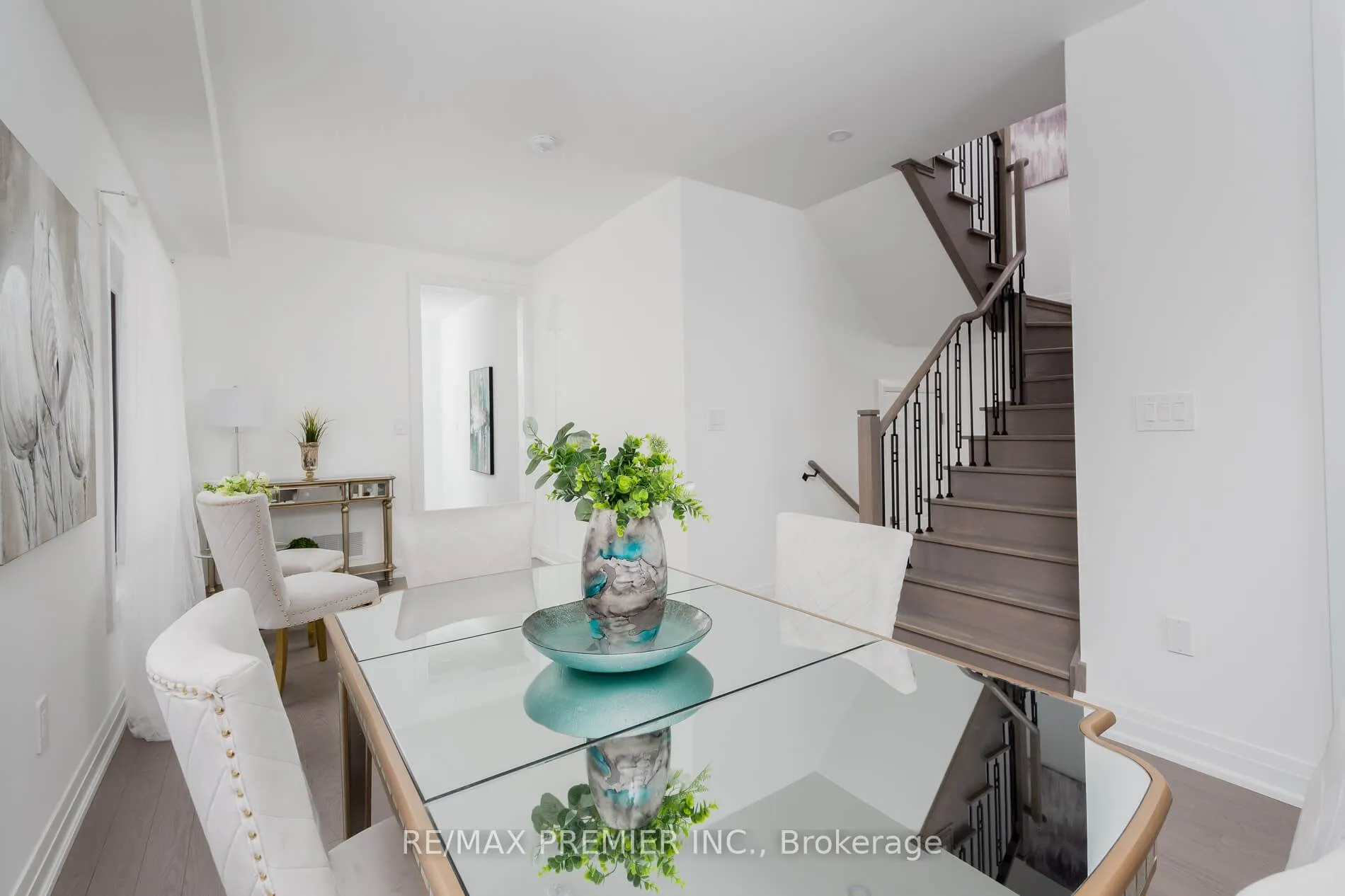 27 Virro Court