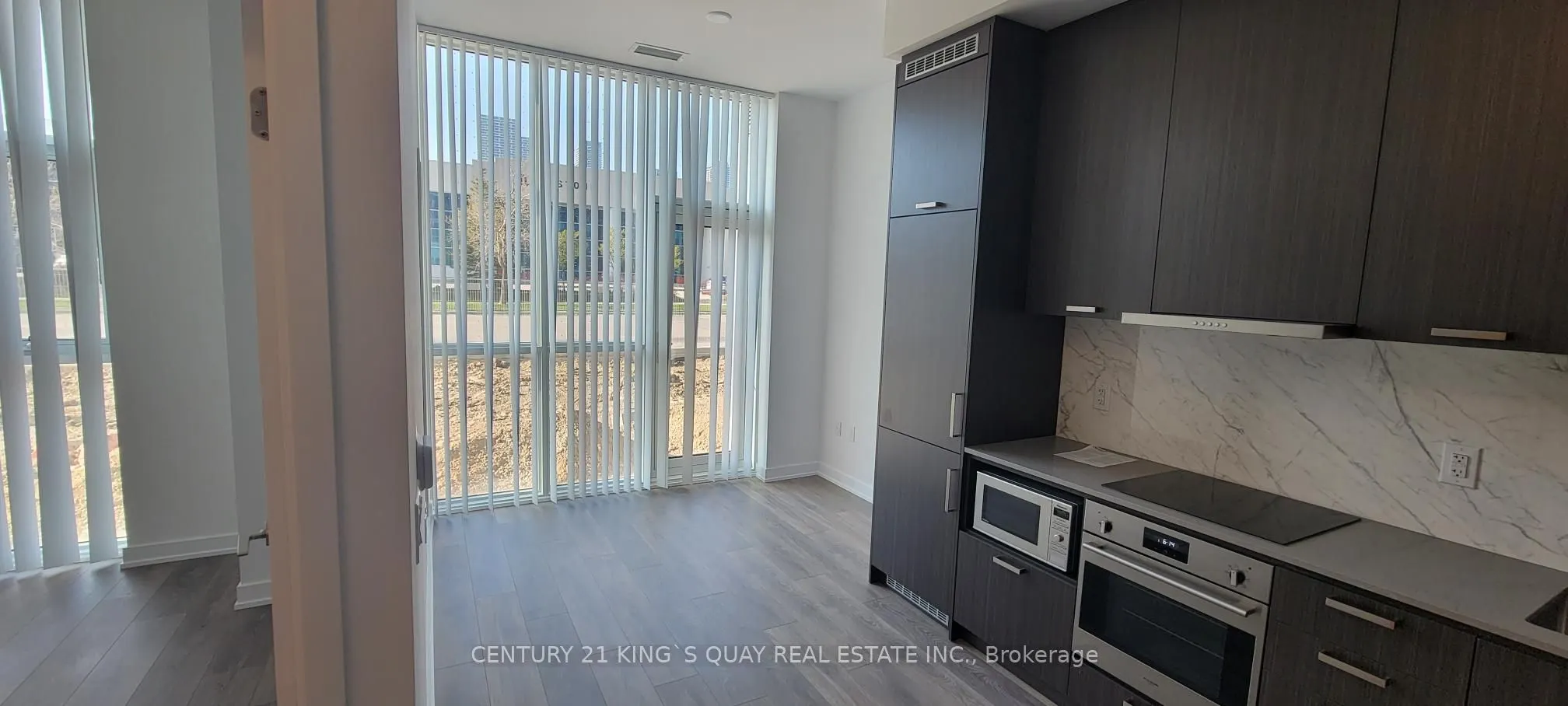 38 Honeycrisp Crescent, #101