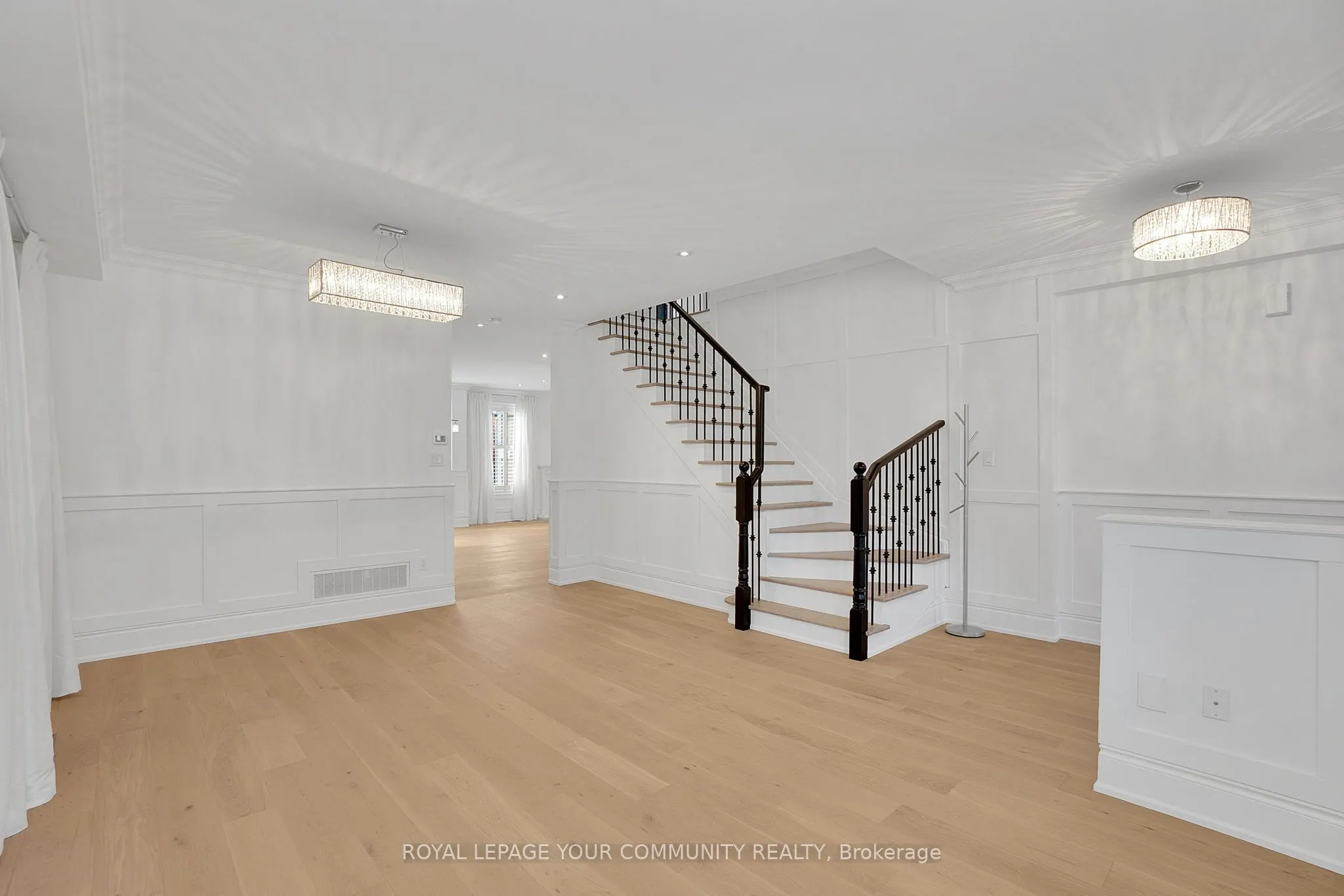4 Dairy Avenue