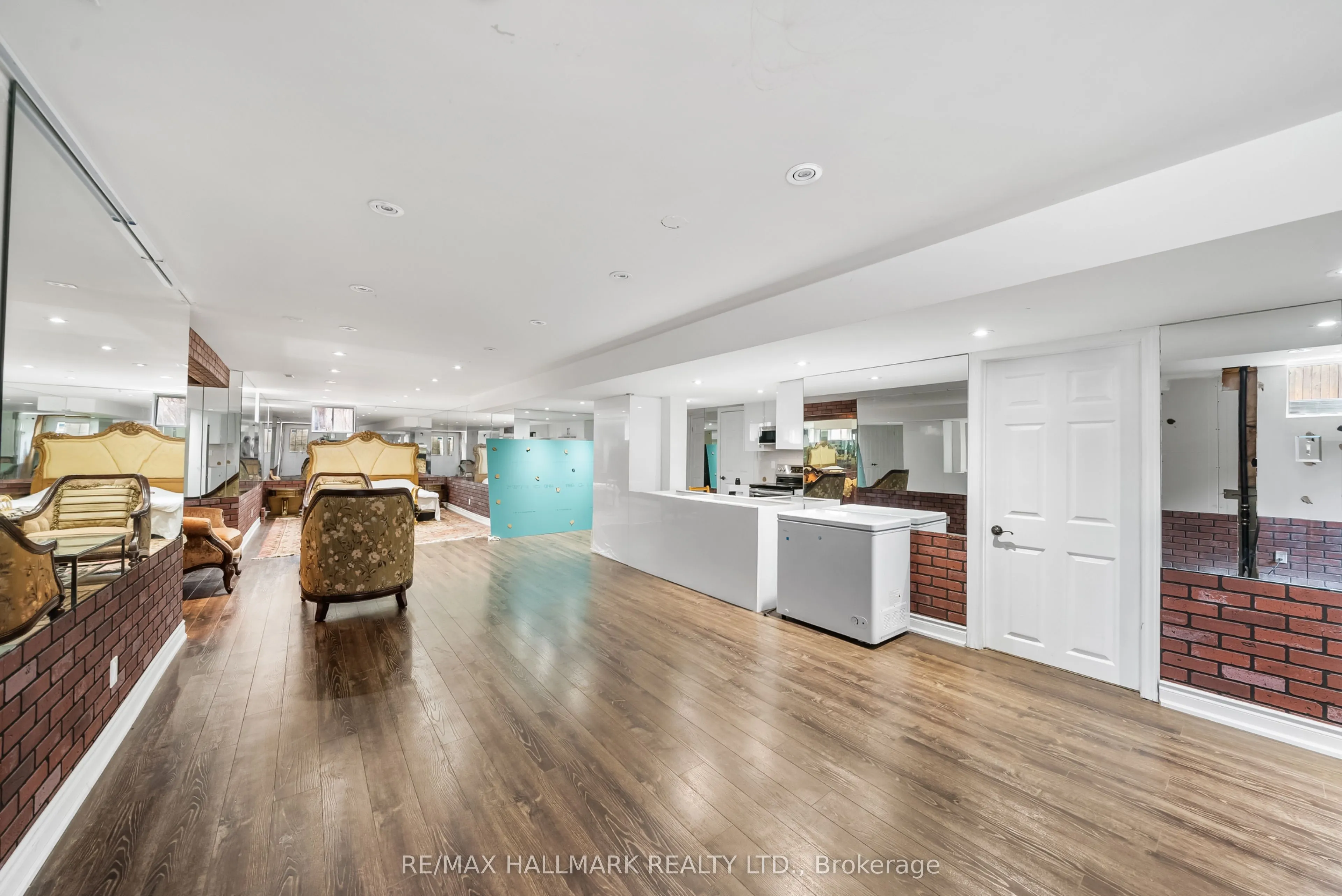31 Marinucci Court
