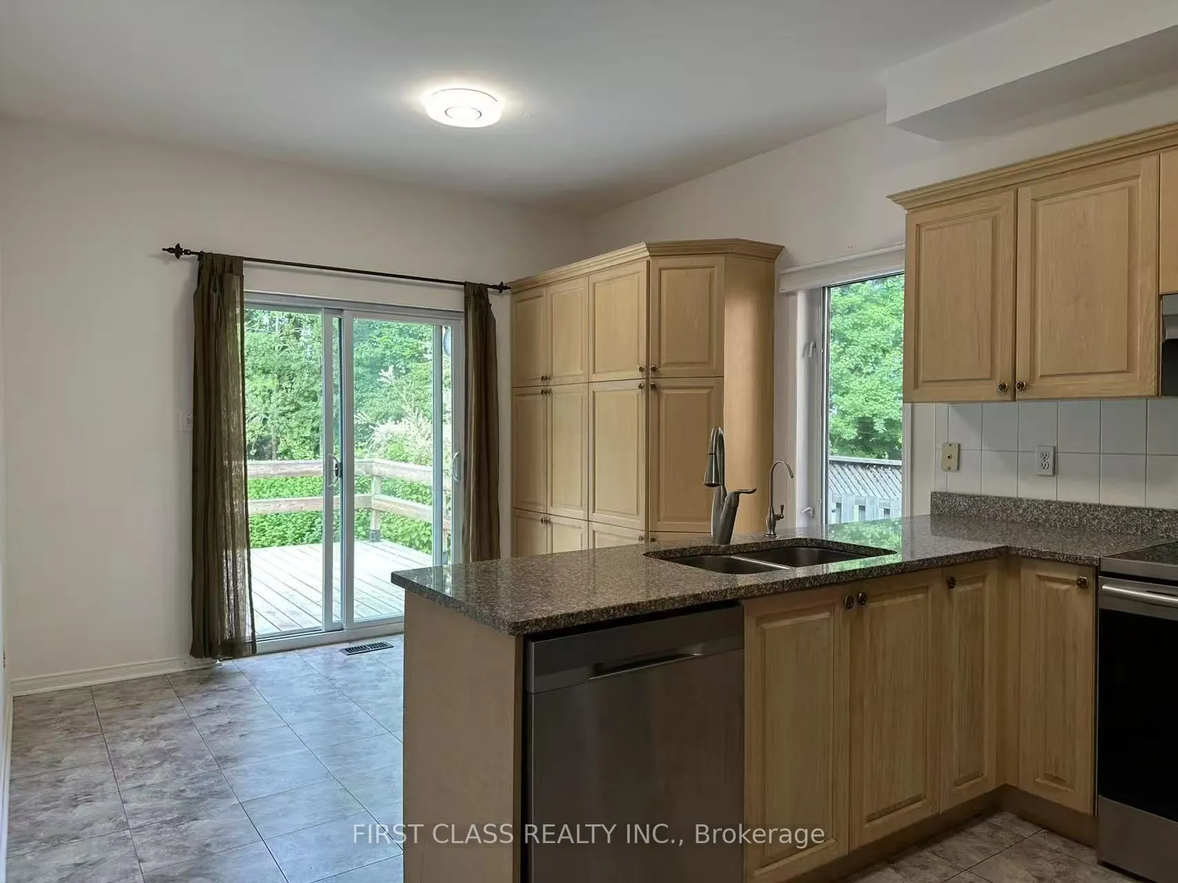 1905 Webster Boulevard, #Main