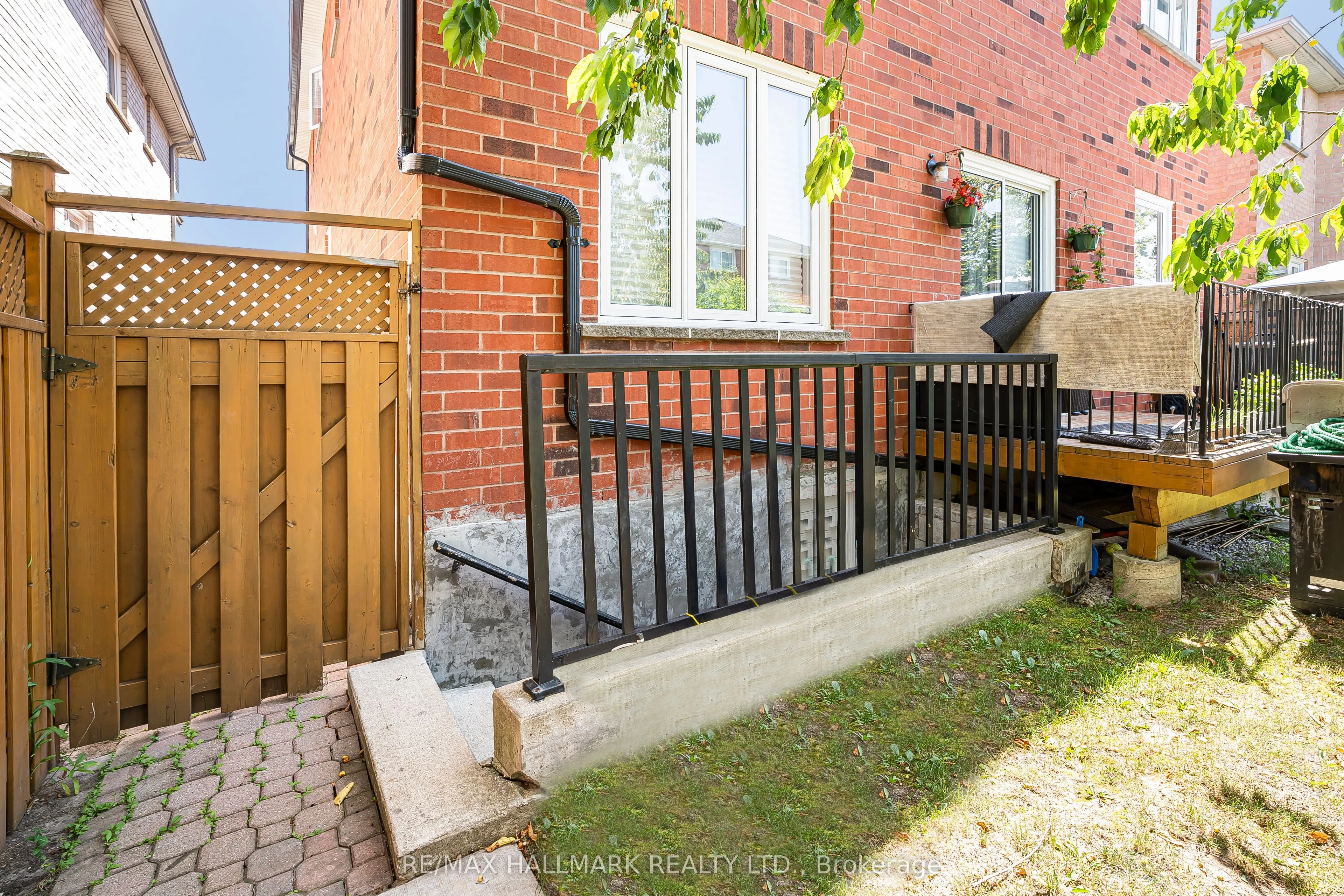 87 Michelle Drive