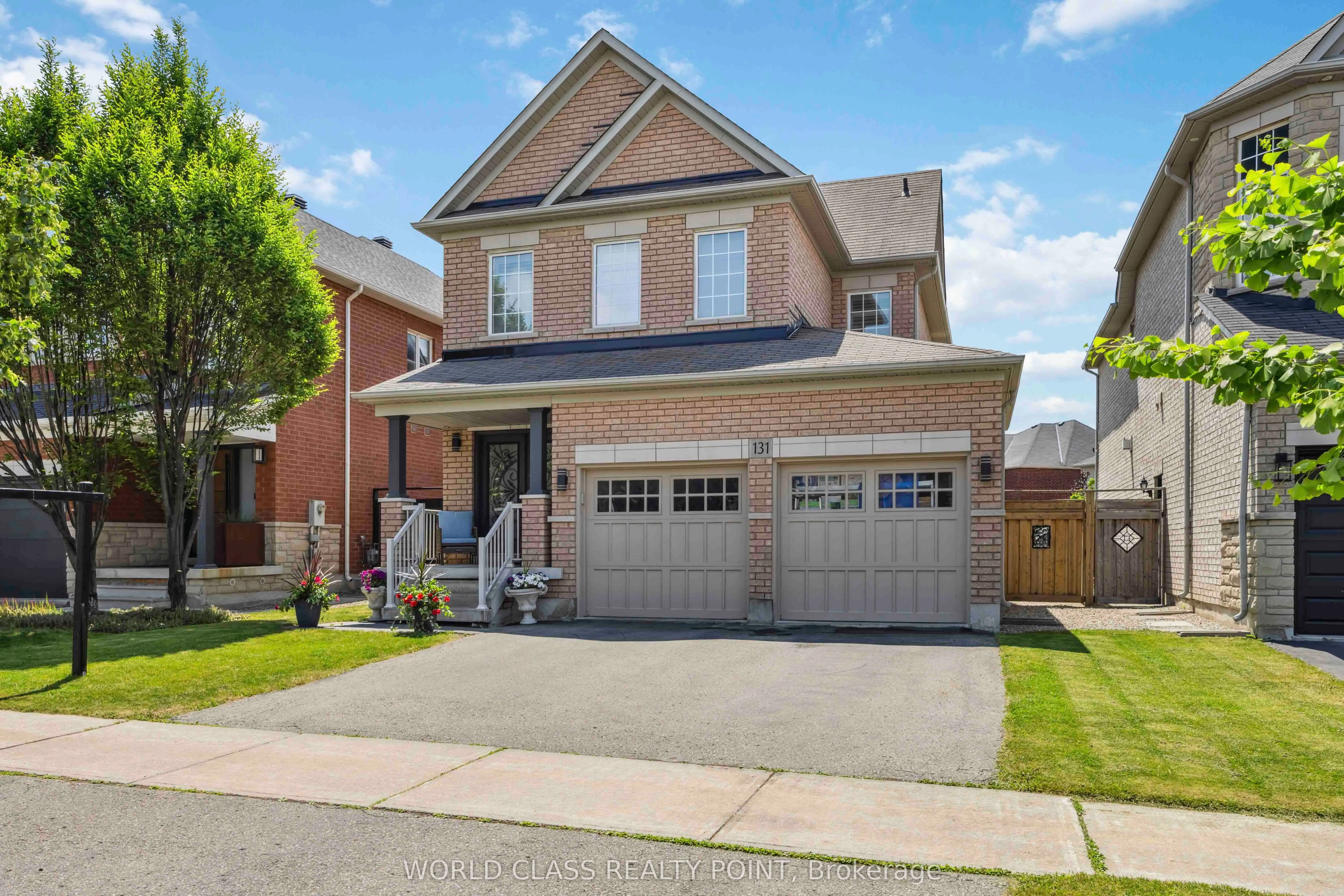 131 Lormel Gate