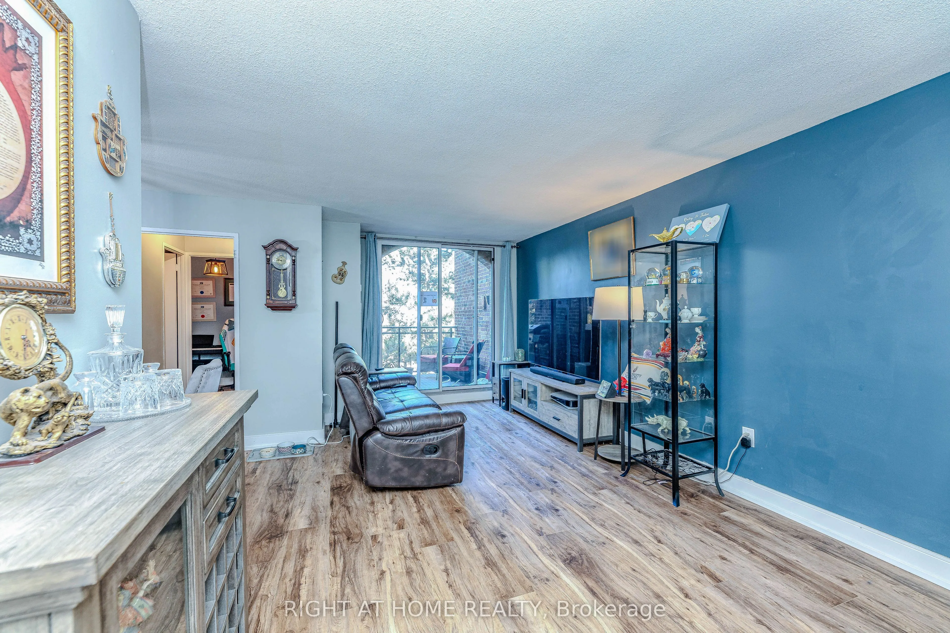 16 Elgin Street, #202