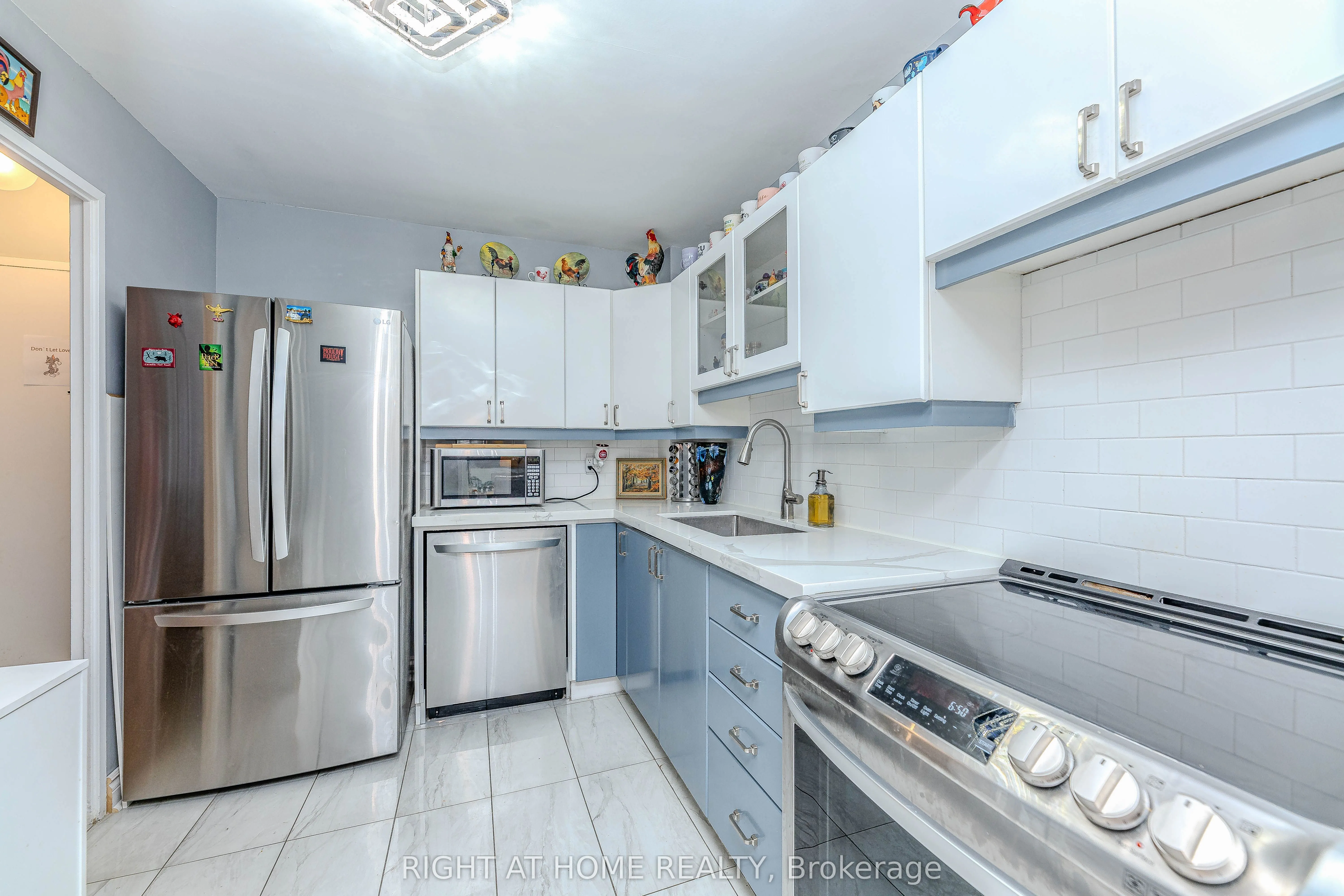 16 Elgin Street, #202