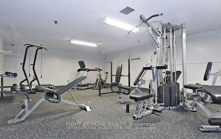 16 Elgin Street, #202