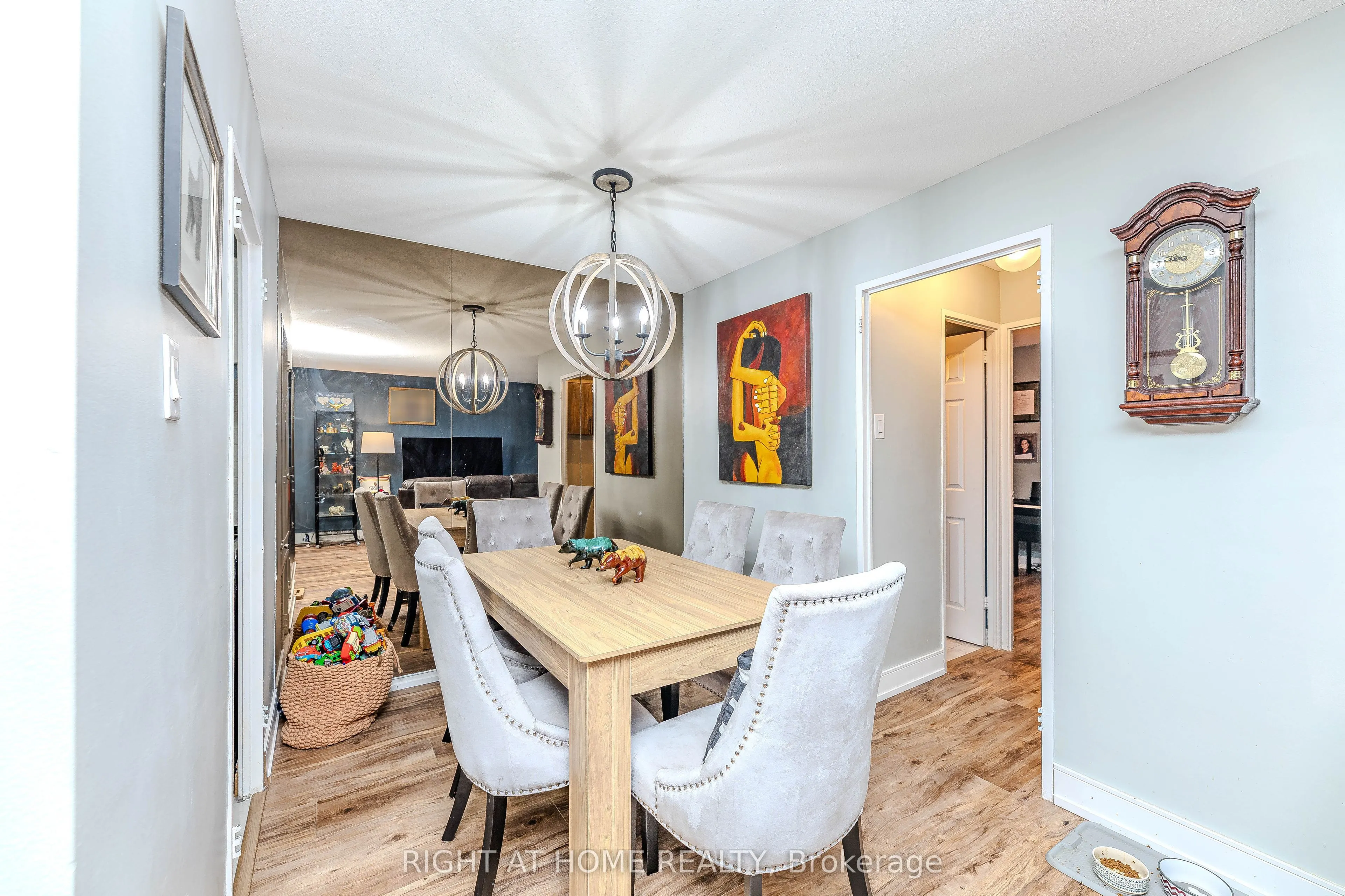 16 Elgin Street, #202