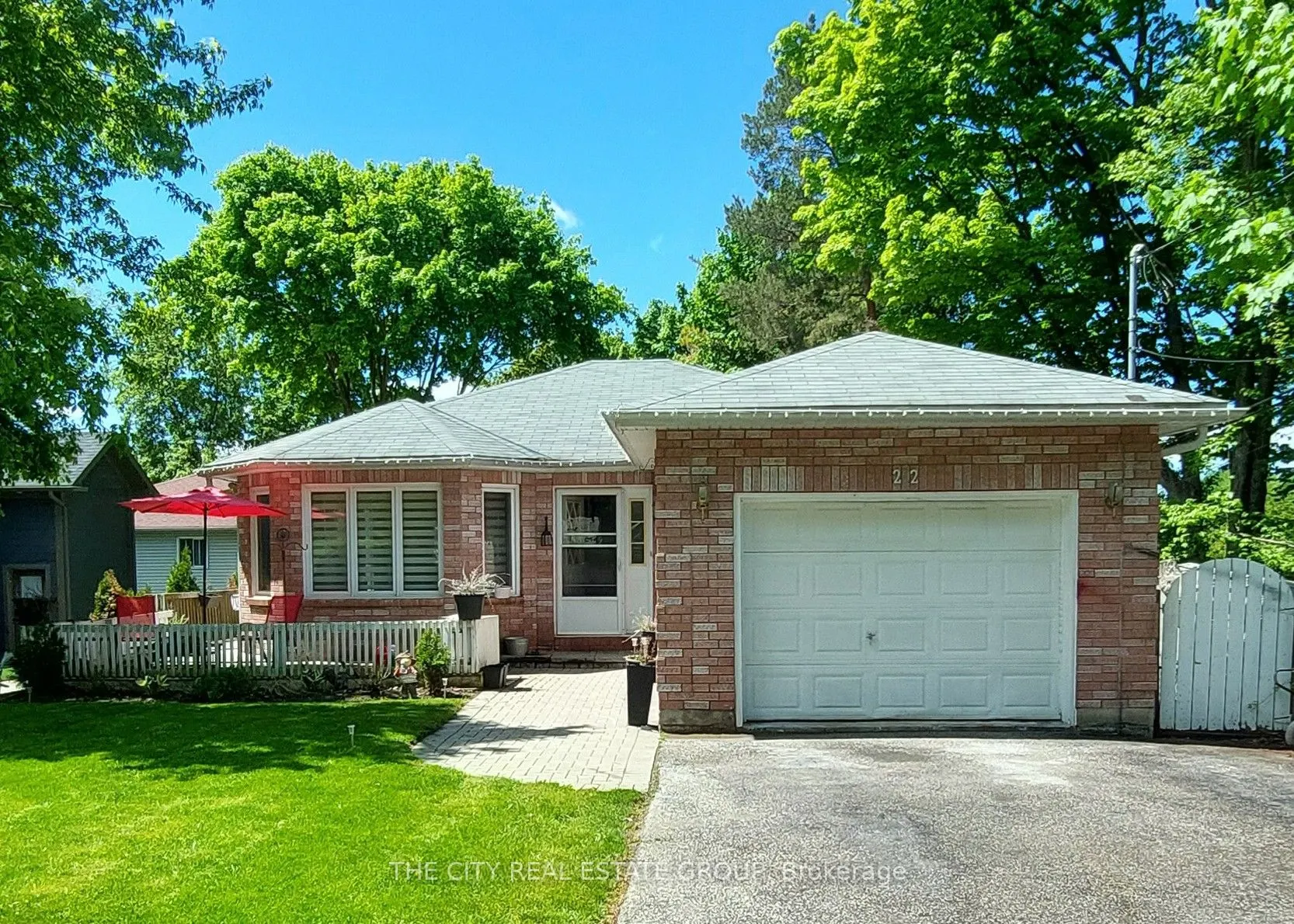 22 Pineway Avenue, #Bsmt