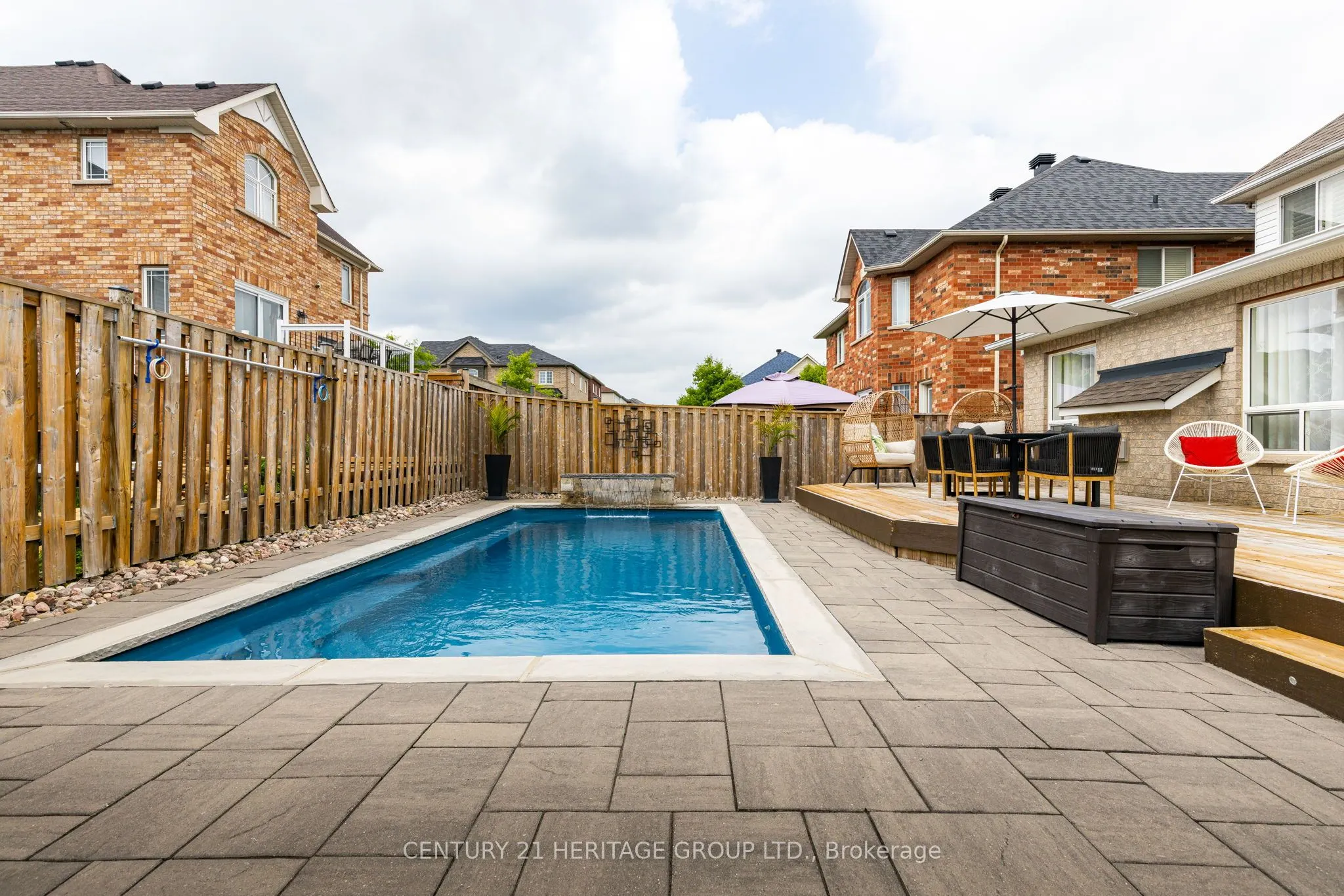 106 Laurendale Avenue