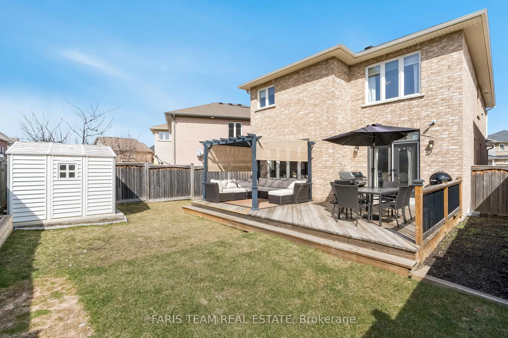 82 Weir Street