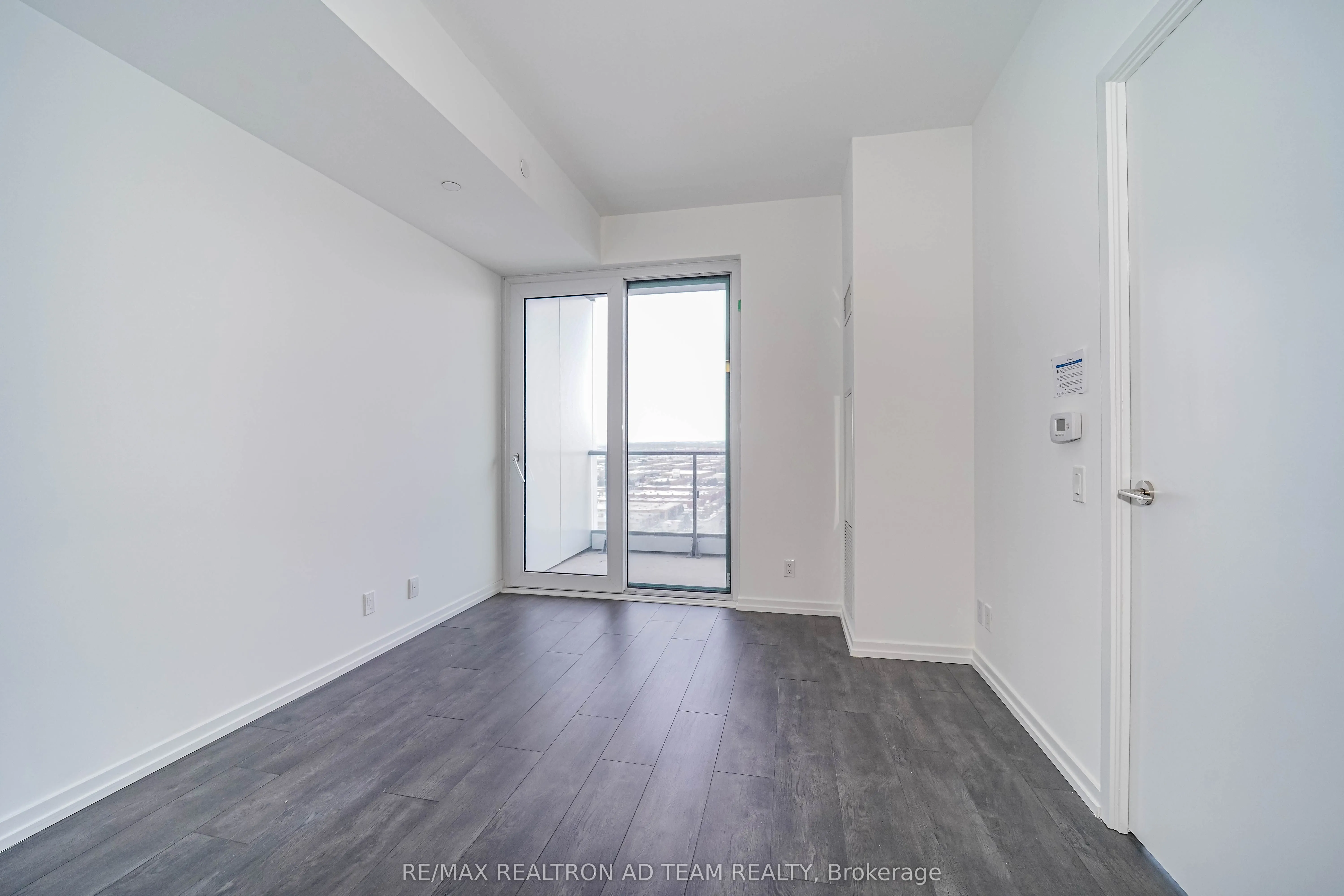 1000 Portage Parkway, #1901