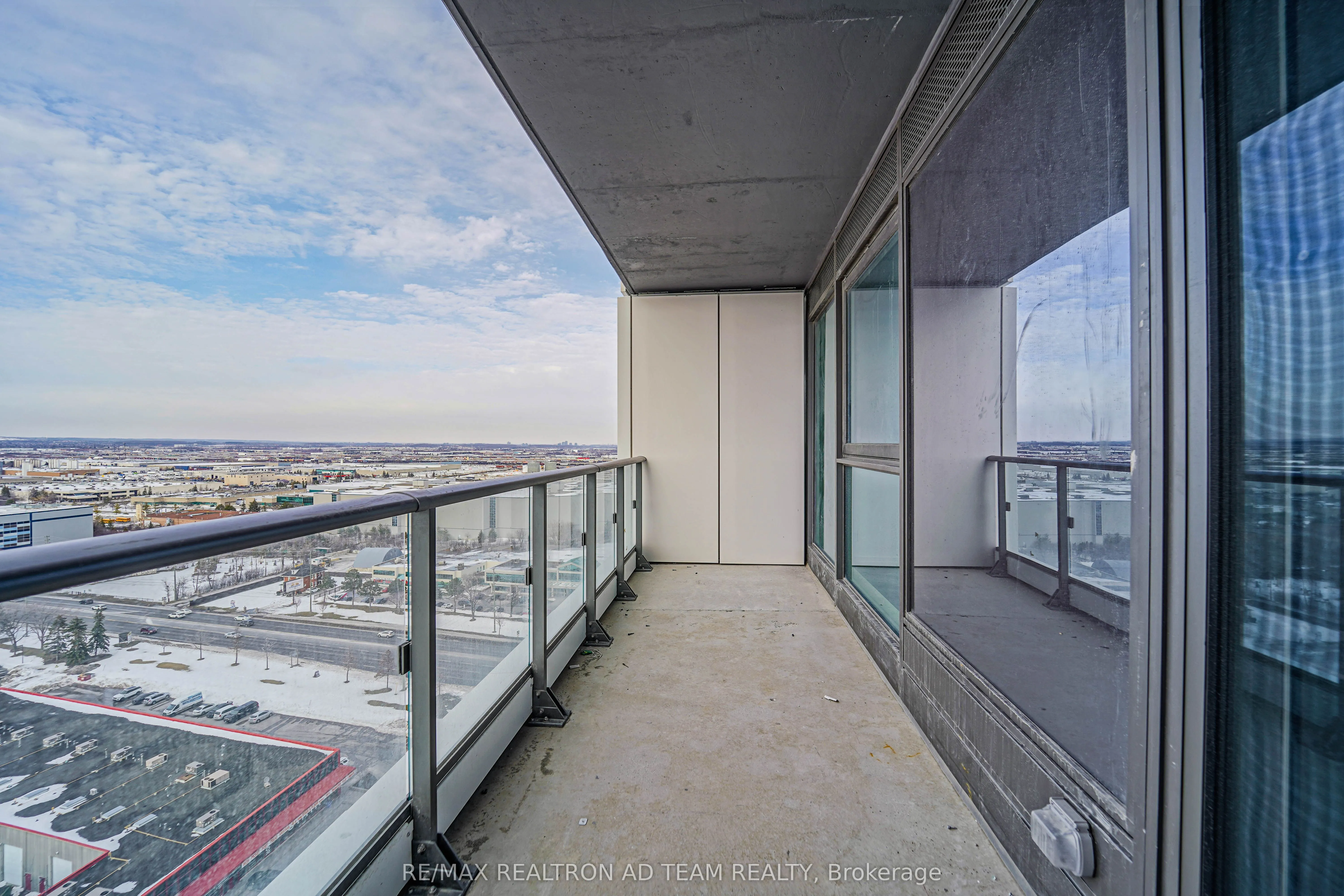 1000 Portage Parkway, #1901
