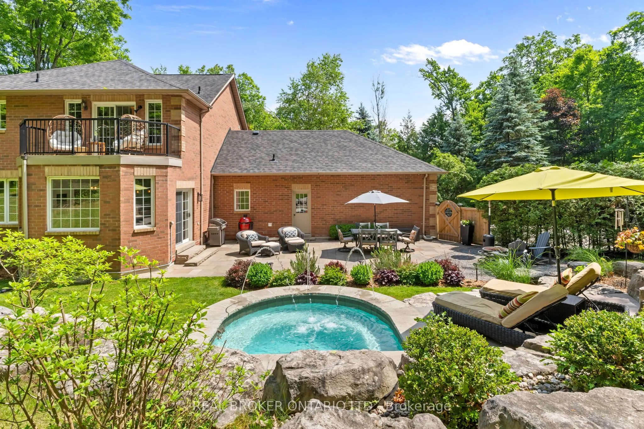 8 Oakview Place
