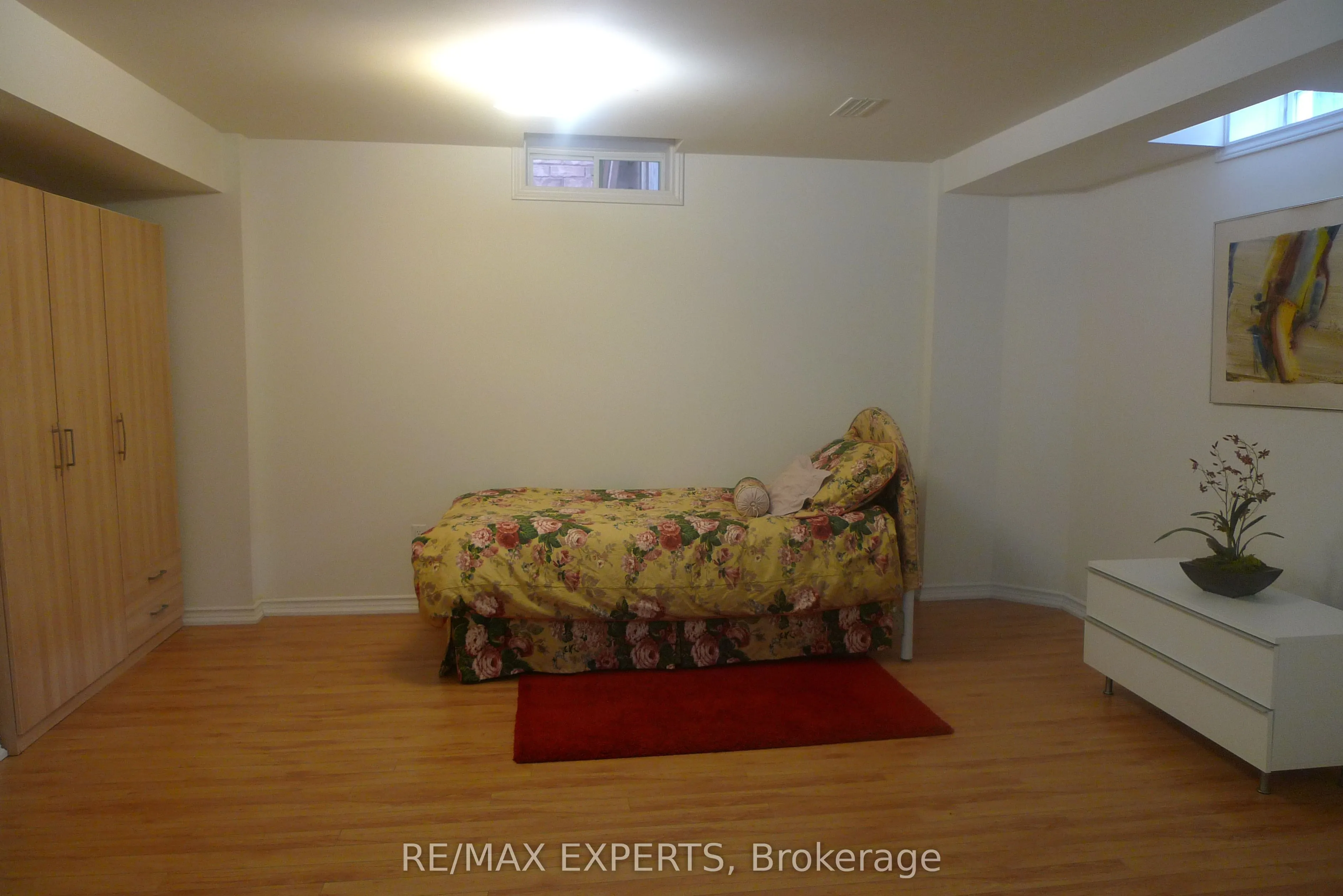 16 Gamla Road