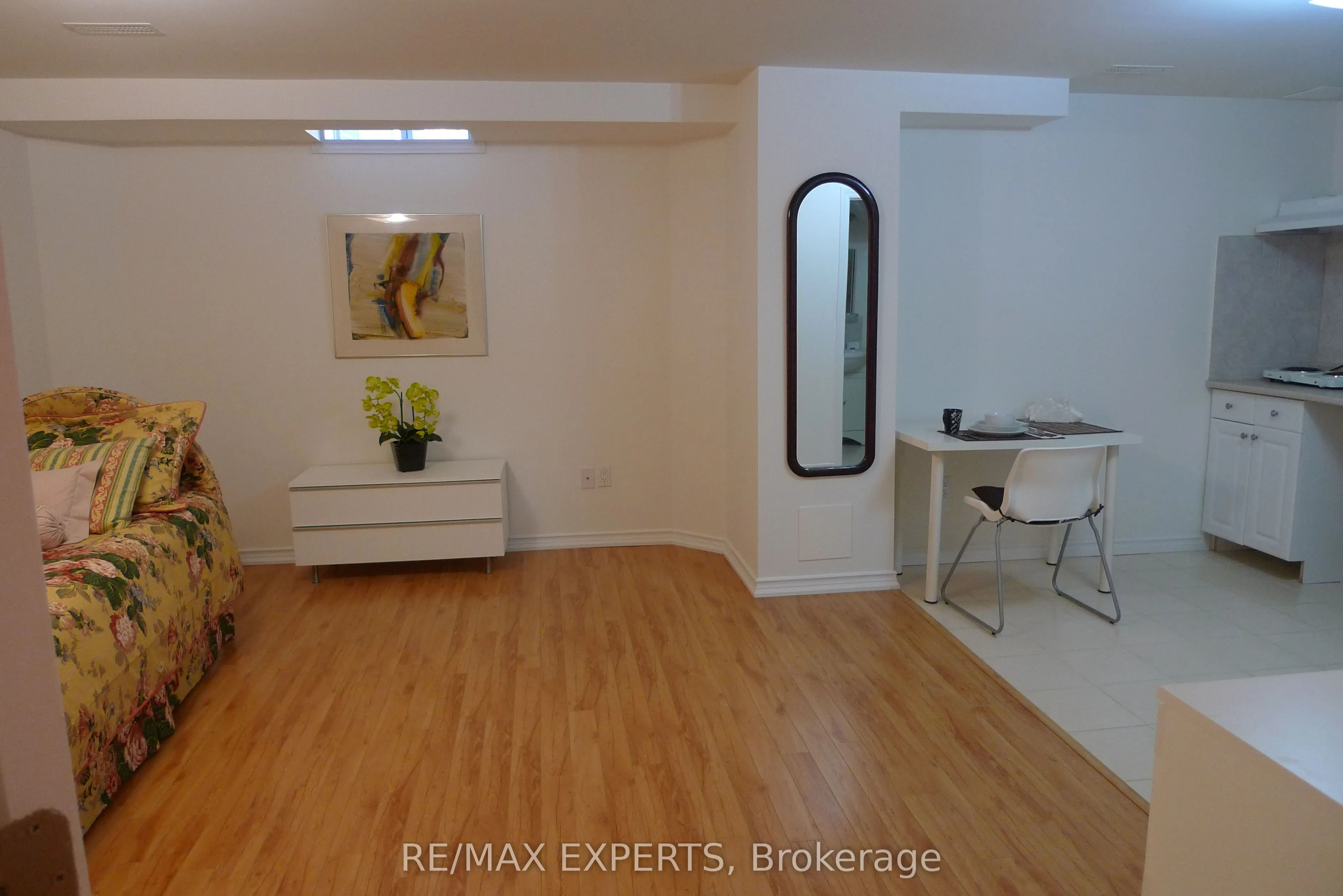 16 Gamla Road