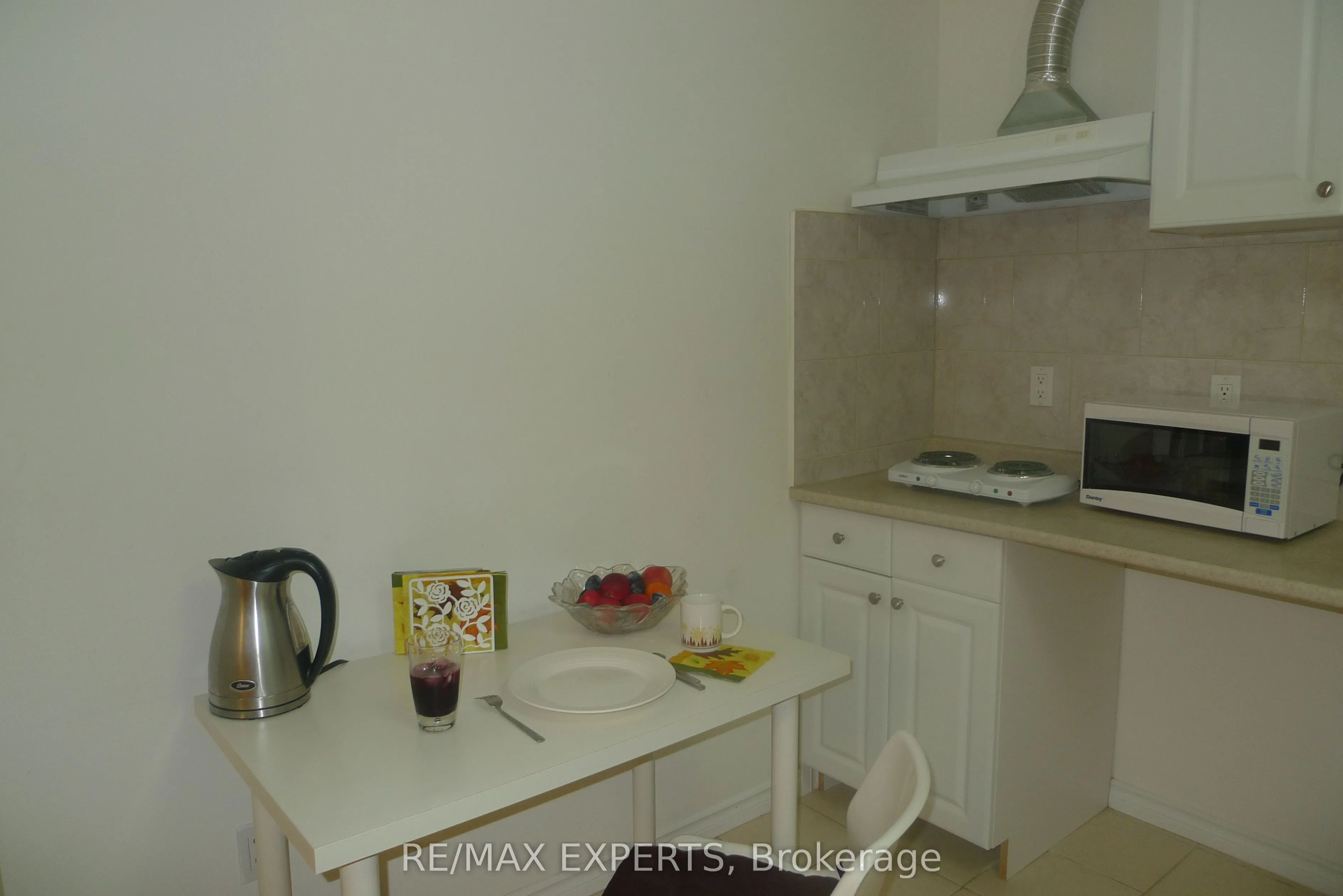16 Gamla Road