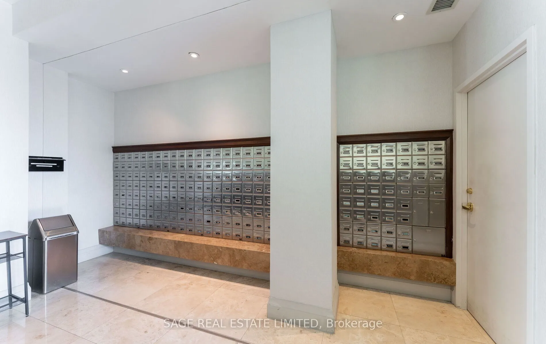 88 Promenade Circle, #309