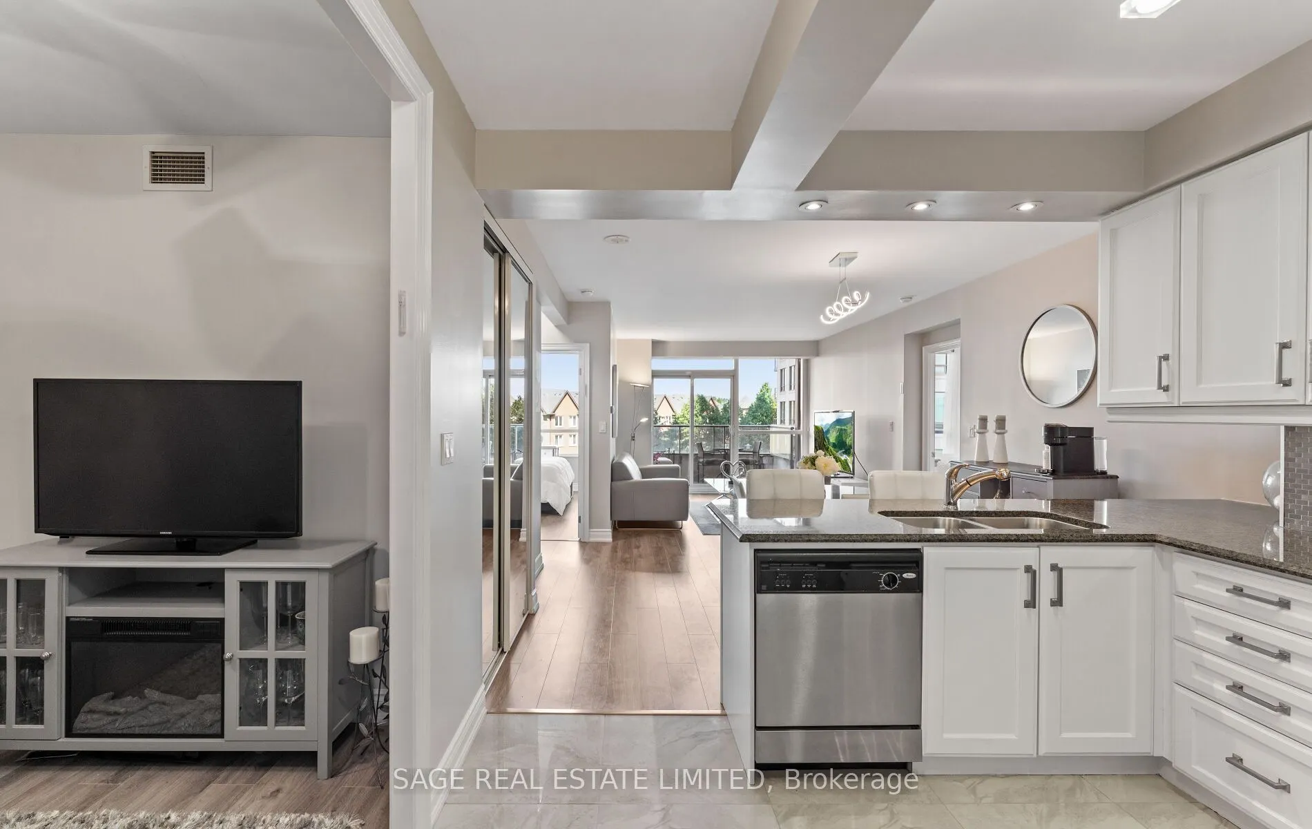 88 Promenade Circle, #309