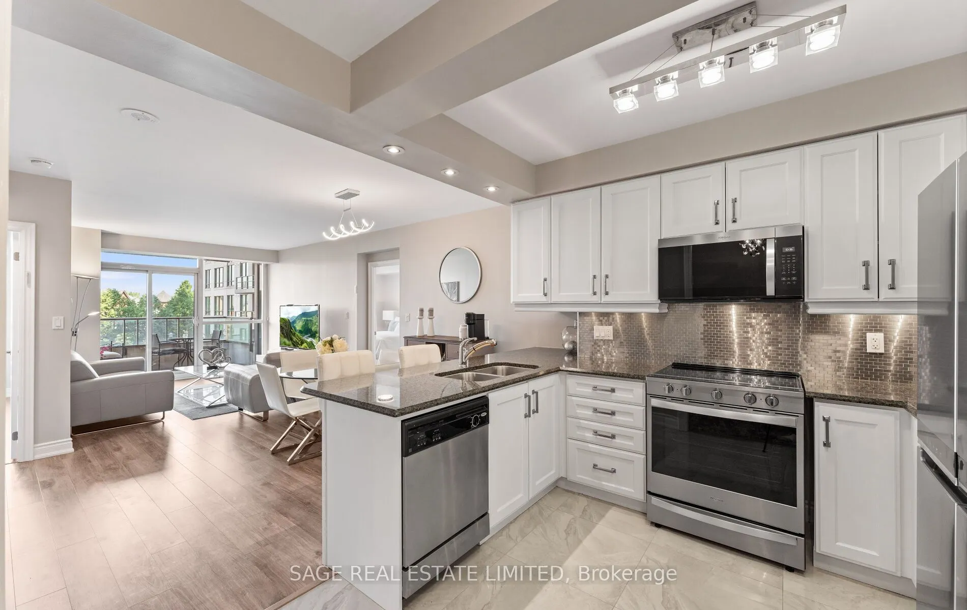88 Promenade Circle, #309