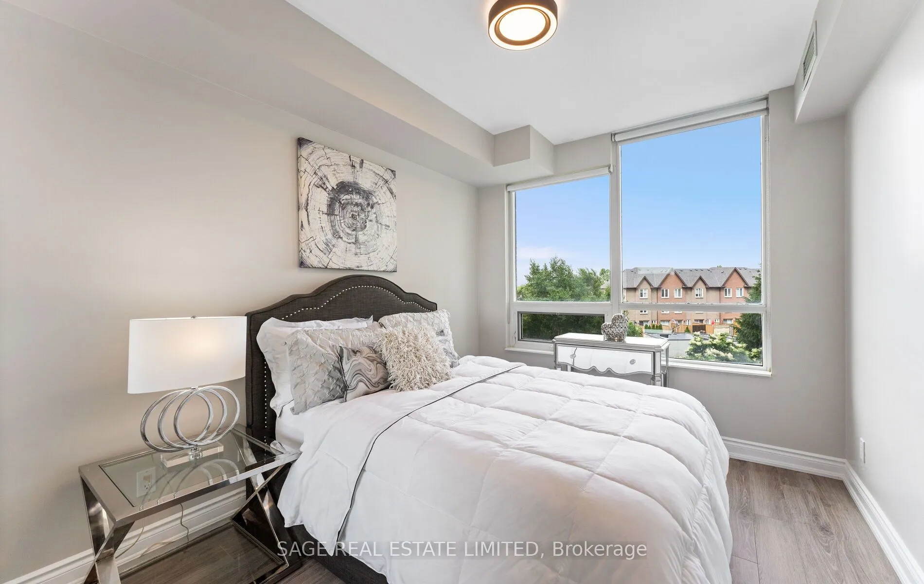 88 Promenade Circle, #309