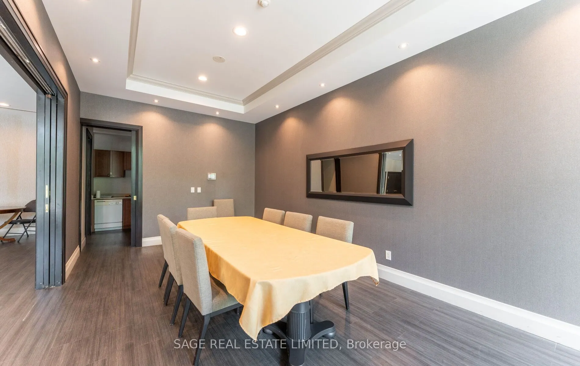 88 Promenade Circle, #309