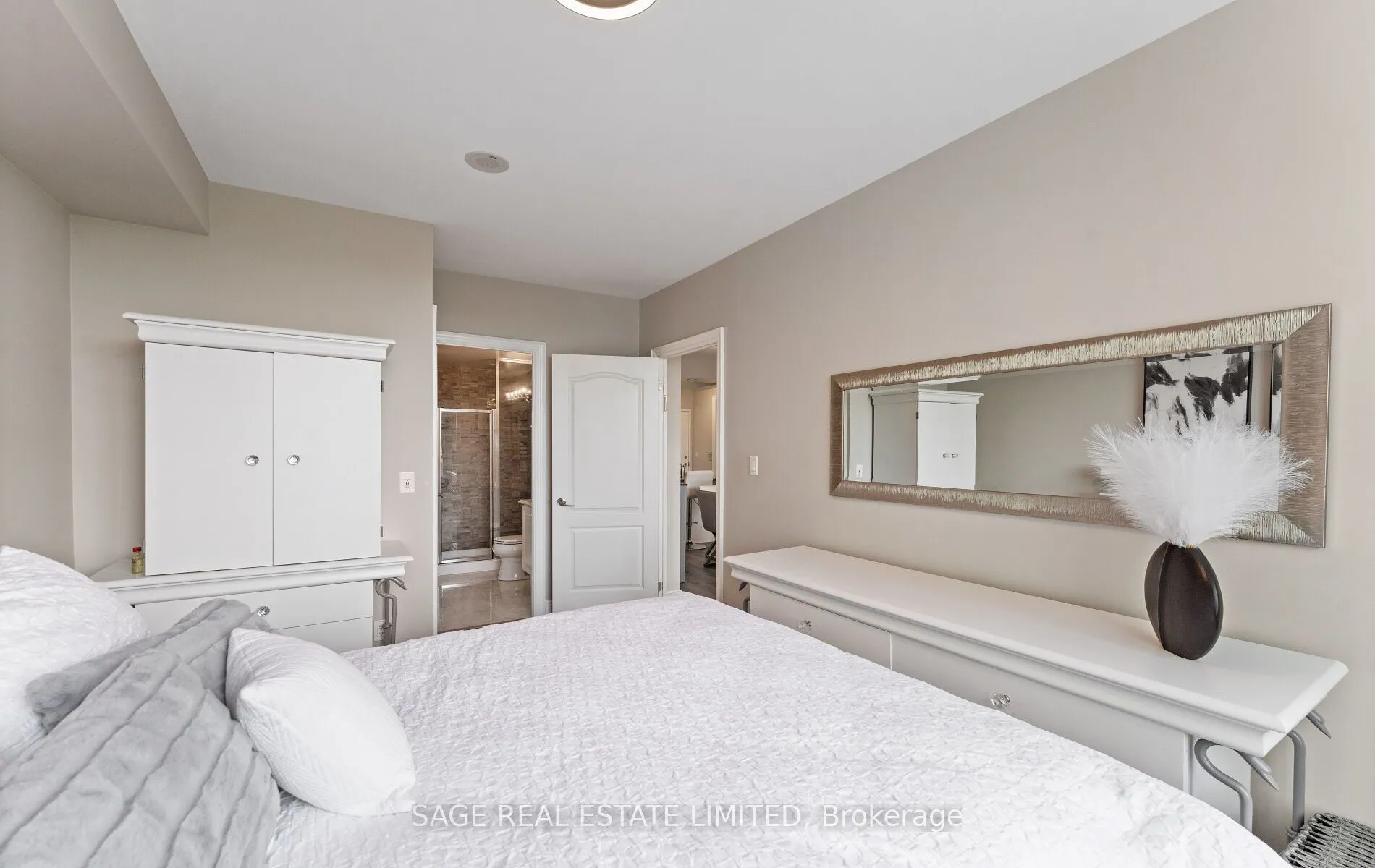 88 Promenade Circle, #309