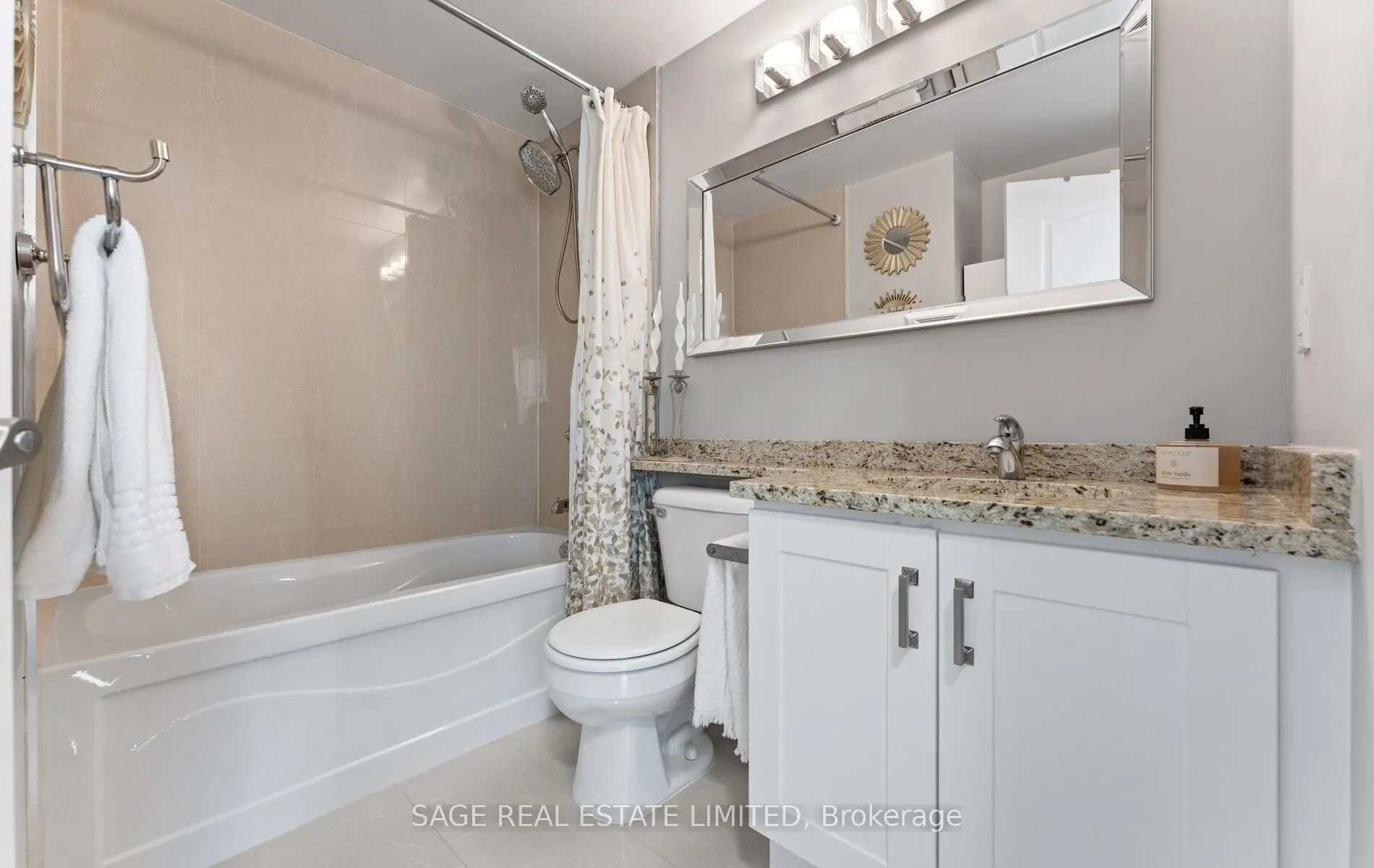 88 Promenade Circle, #309