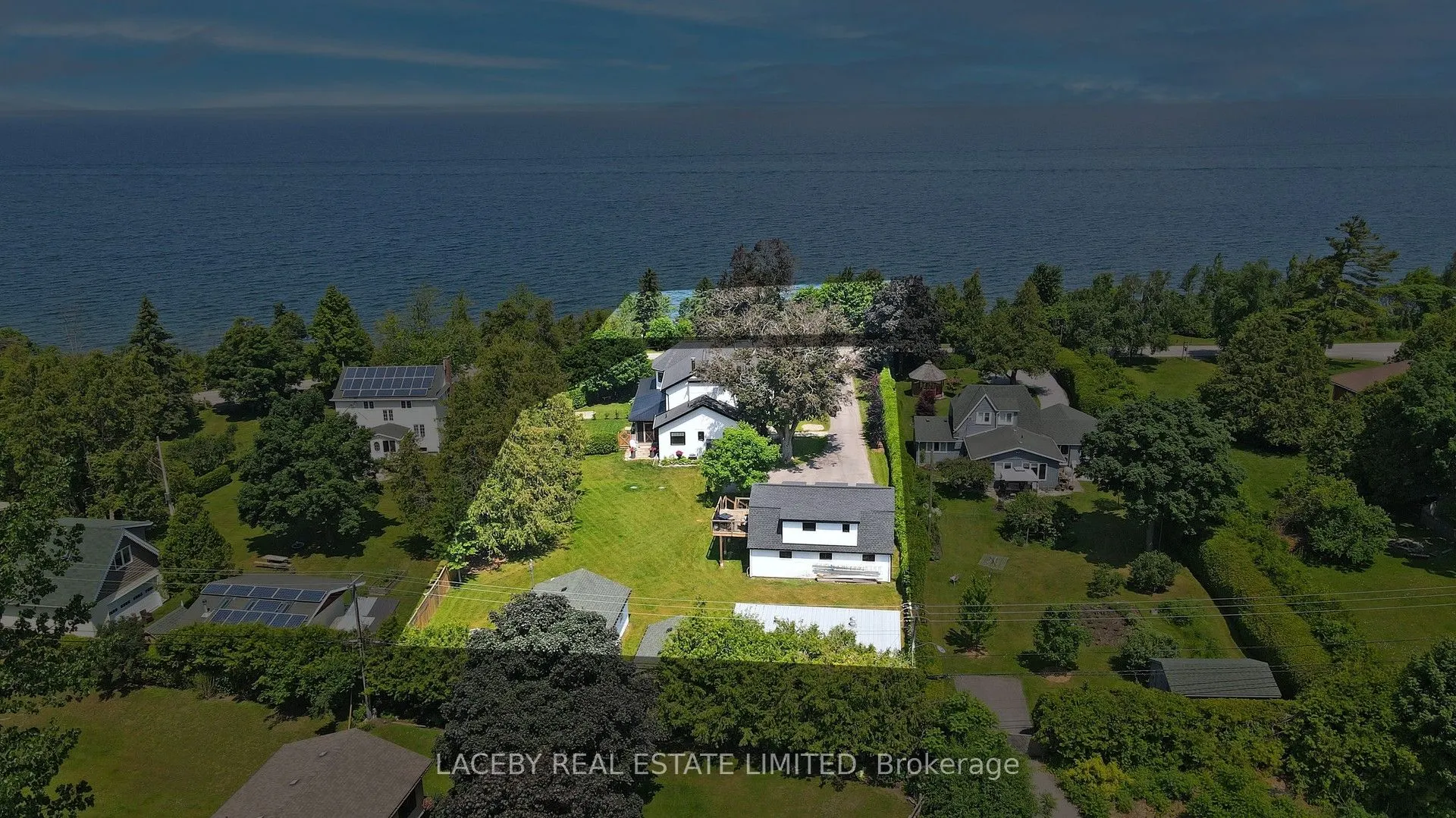 343 Hedge Road