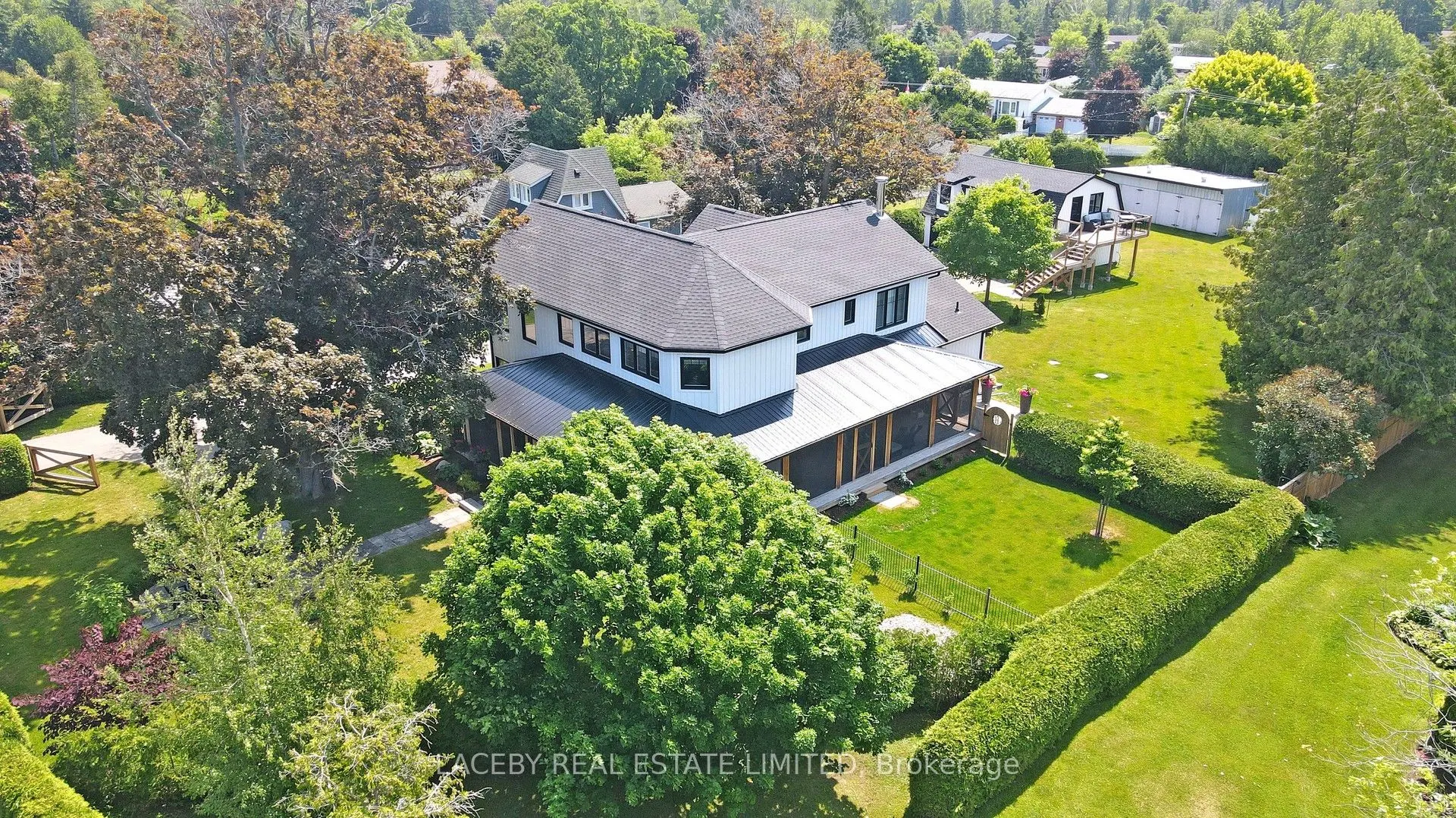 343 Hedge Road