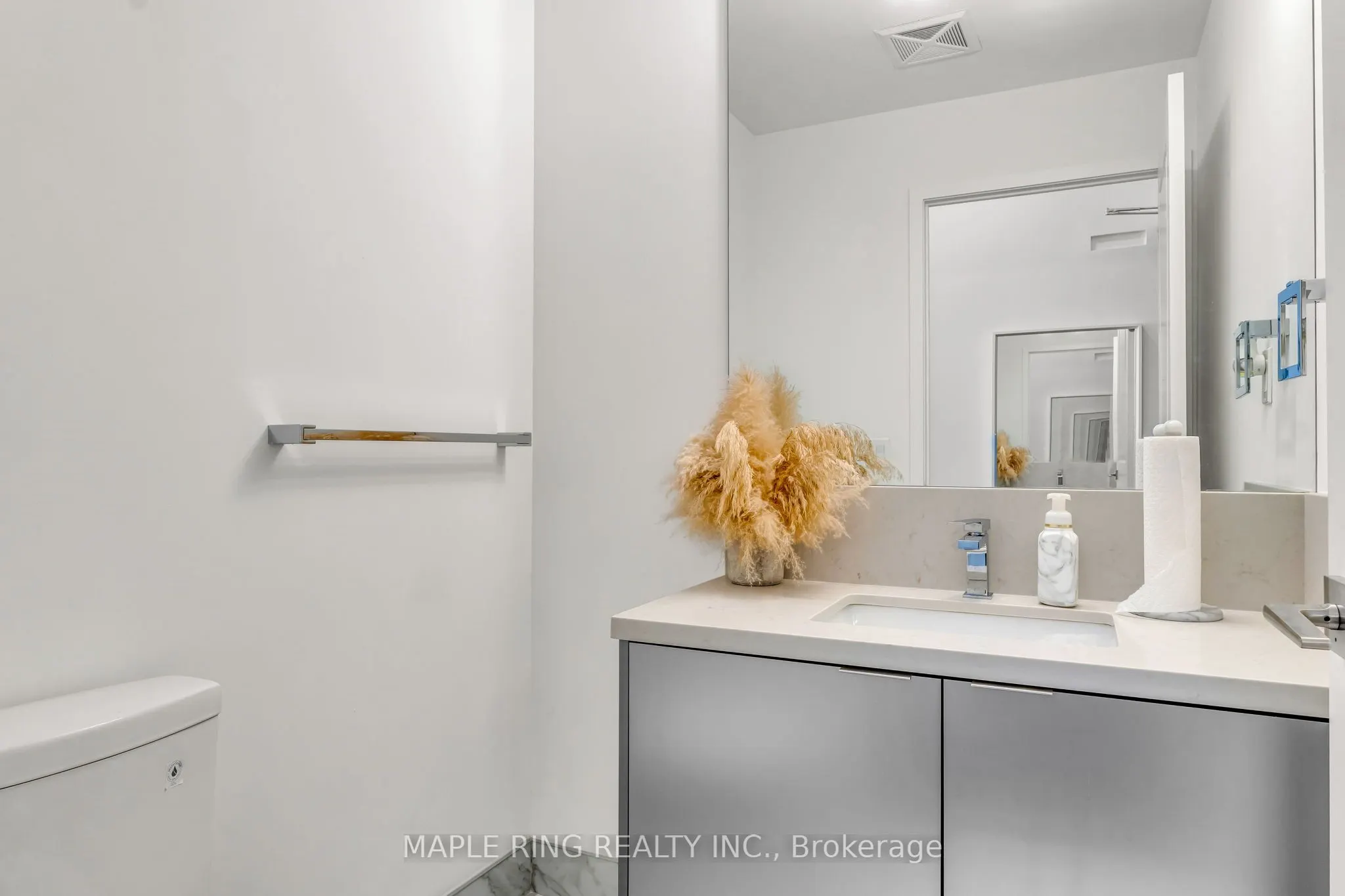 2908 Highway 7 Road, #109