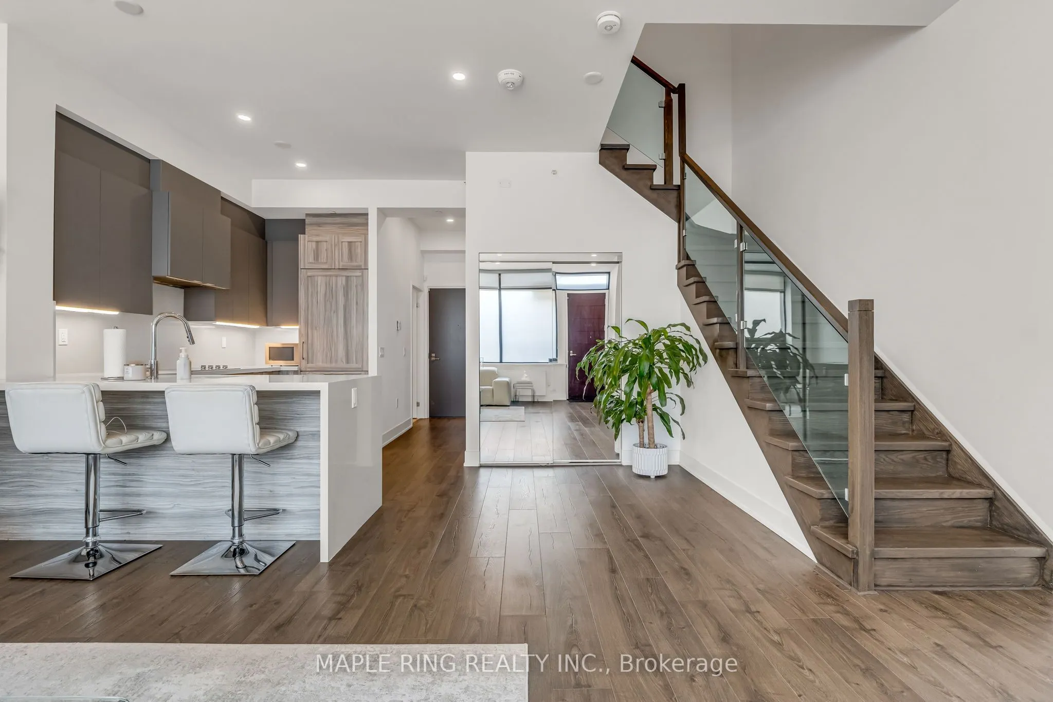 2908 Highway 7 Road, #109