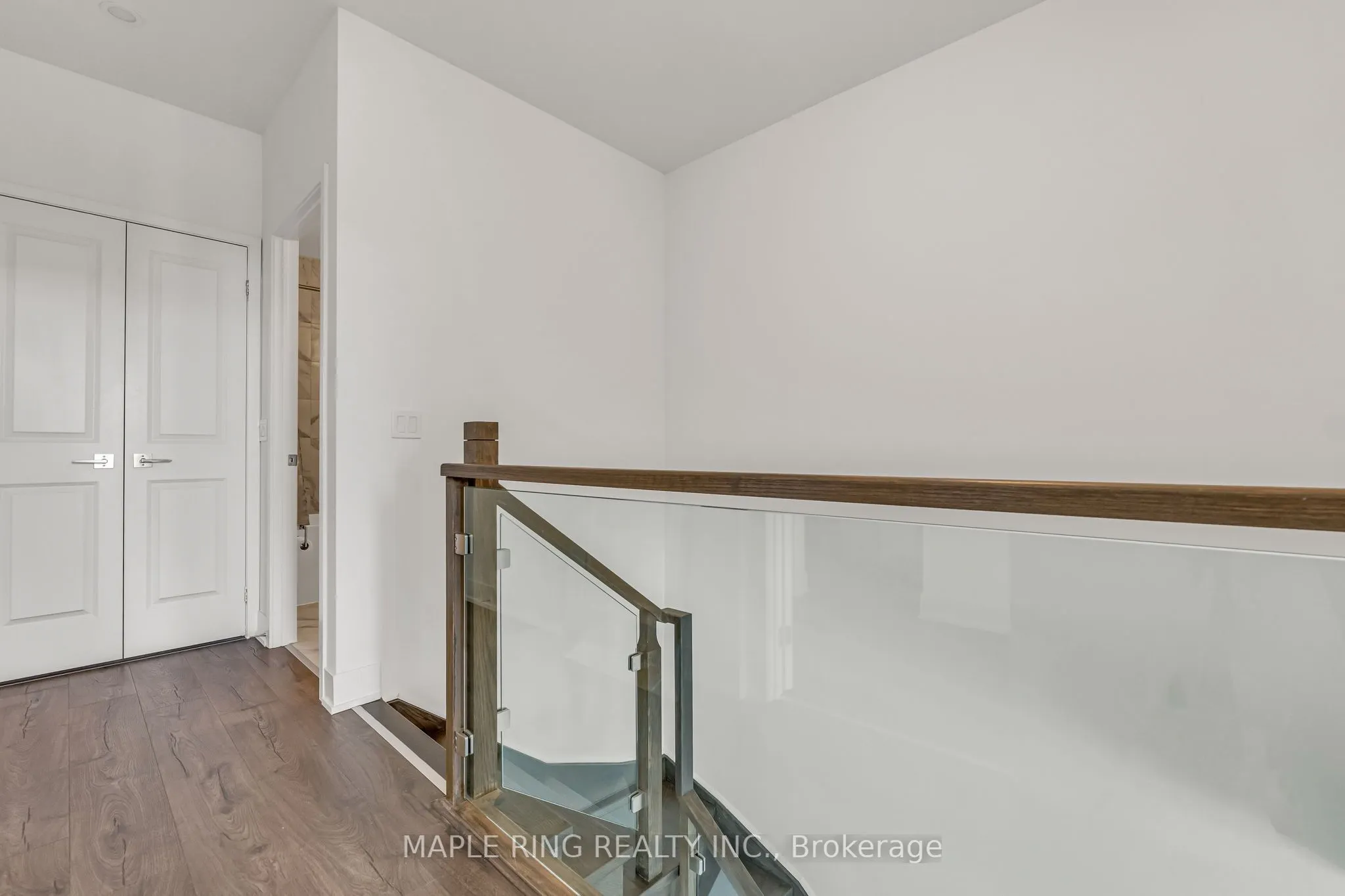 2908 Highway 7 Road, #109