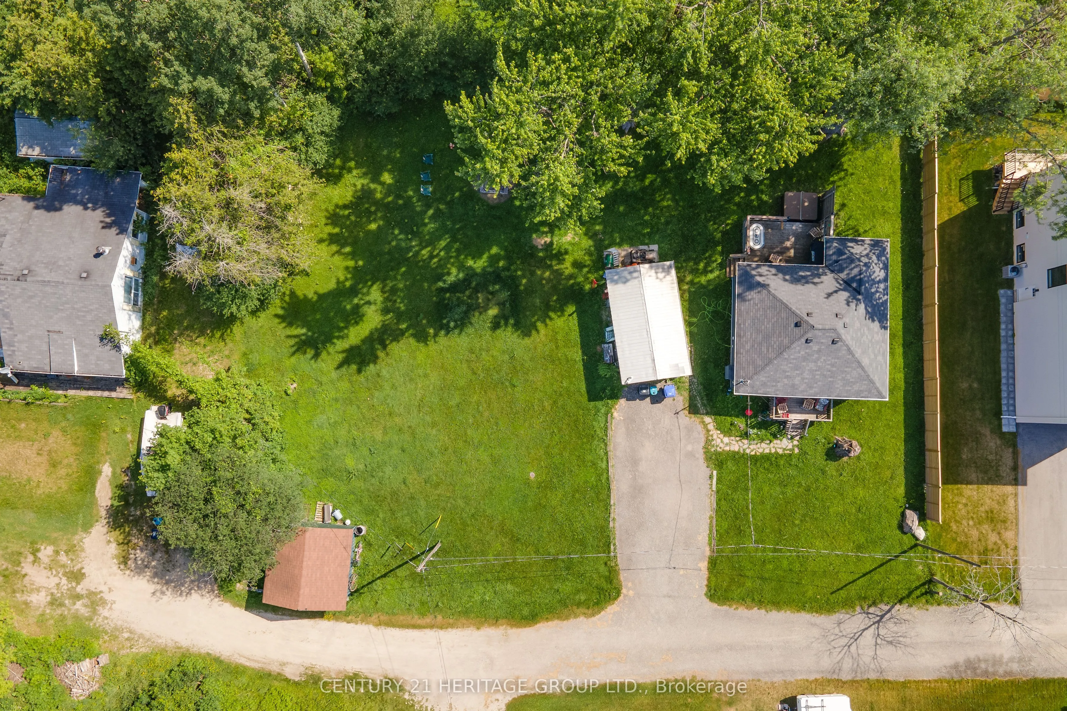 1417 Maple Way