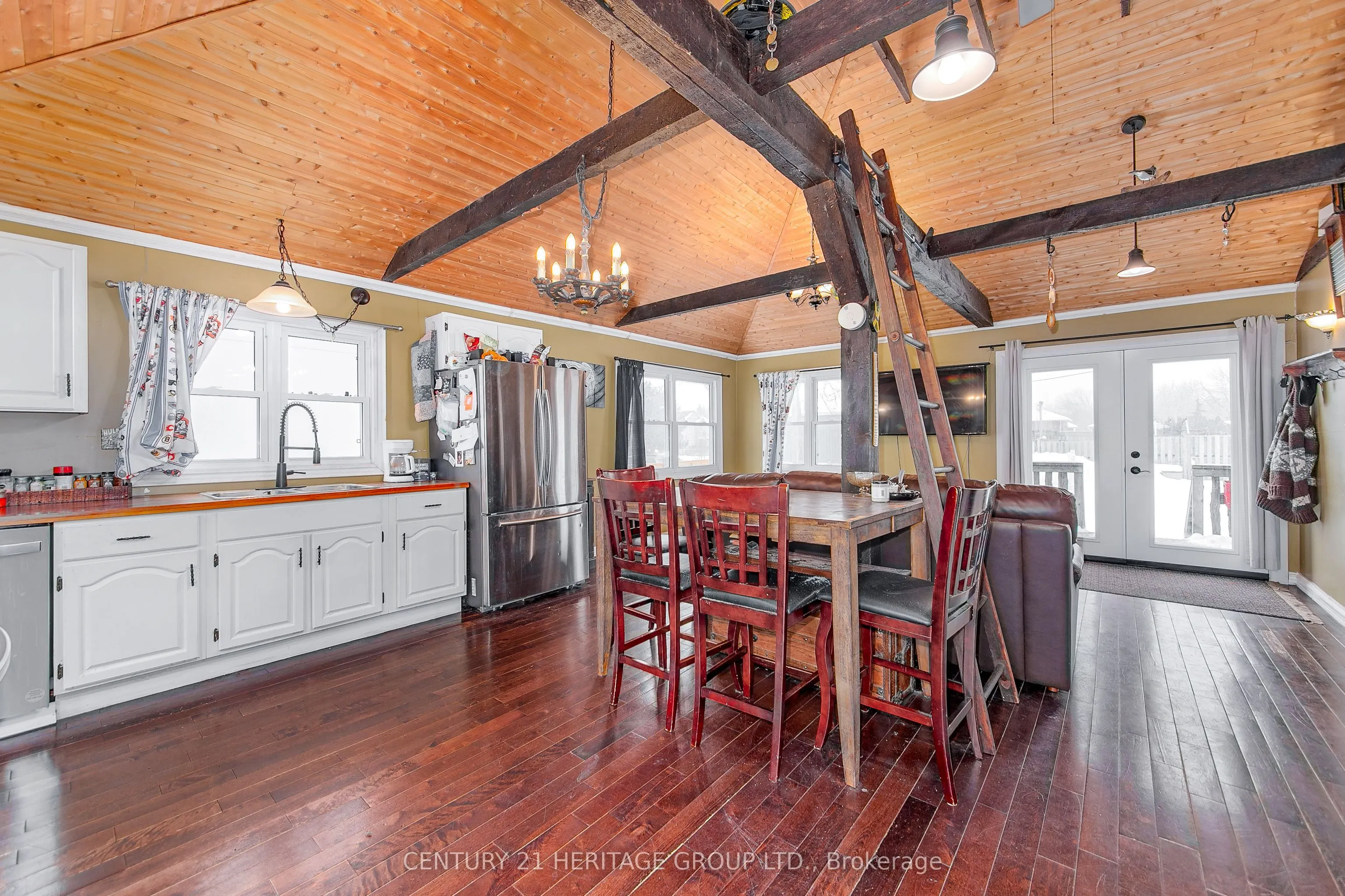 1417 Maple Way